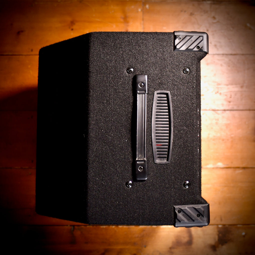 Hartke Kickback 15 Bass Combo 2006