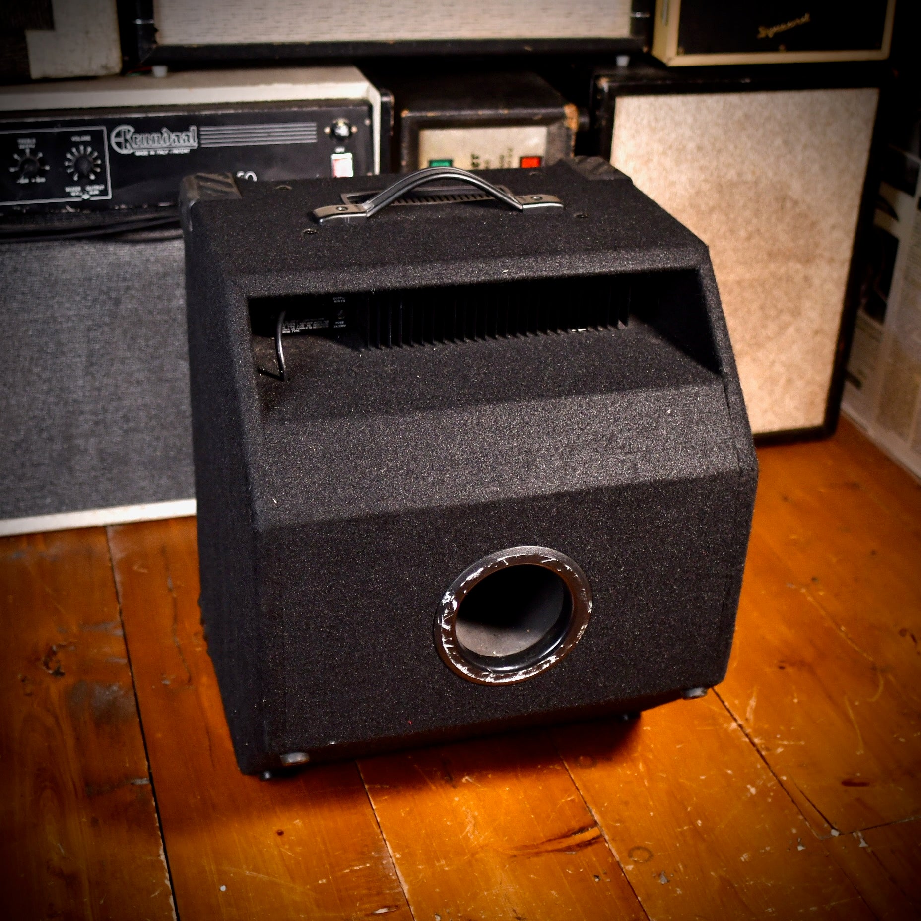 Hartke Kickback 15 Bass Combo 2006