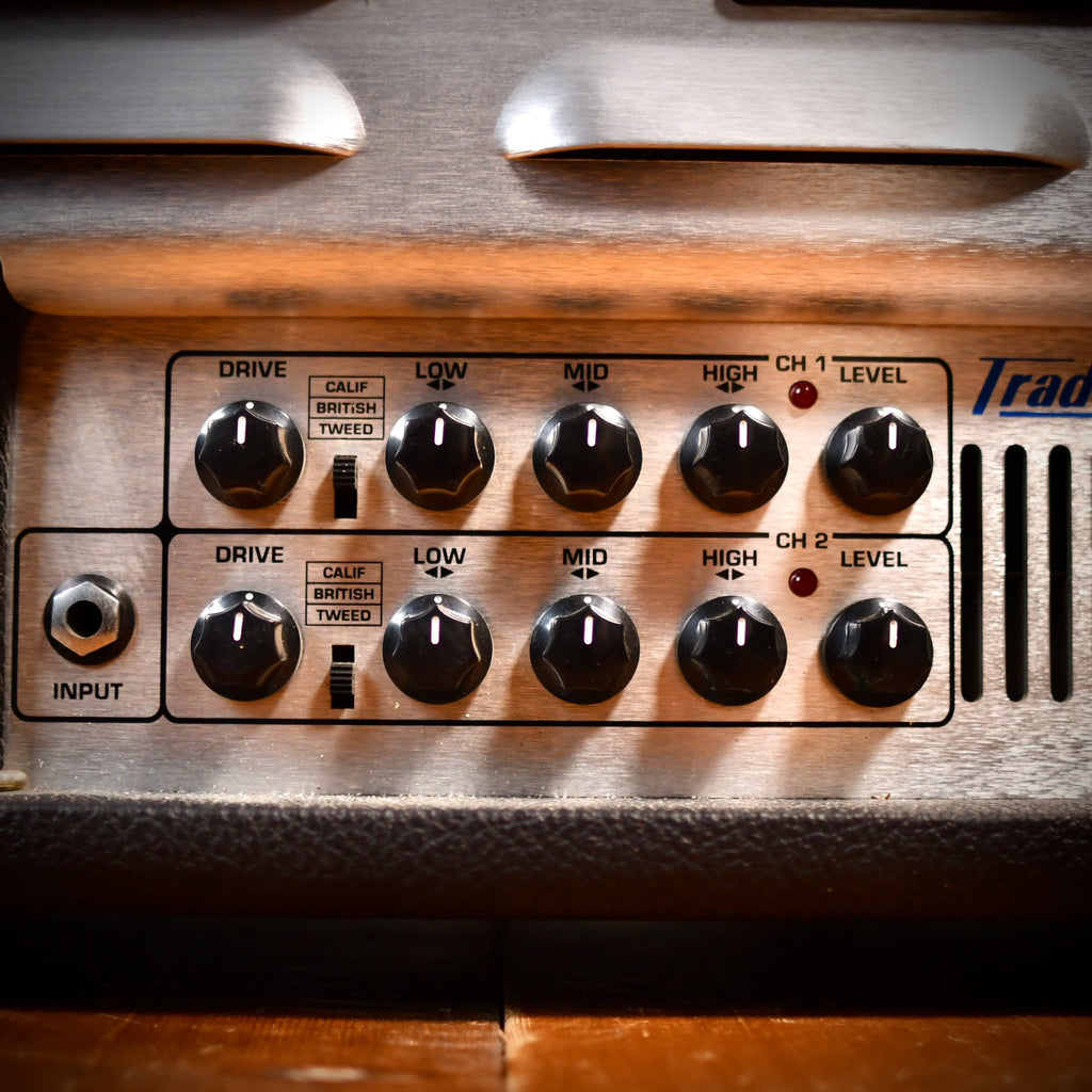 Tech 21 Trademark 300 Amp Head 2003