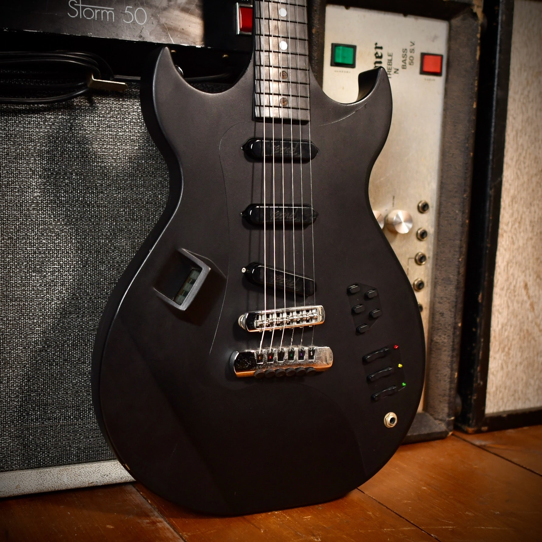 Bond Electraglide Carbon Fibre Matte Black 1984