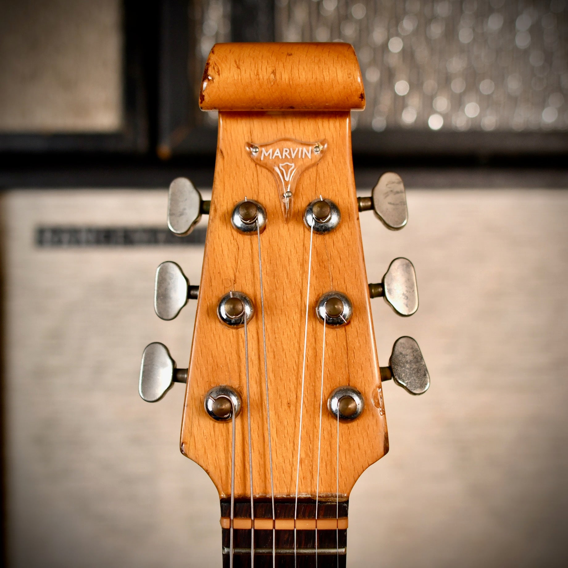 Burns Hank Marvin Signature White 1965