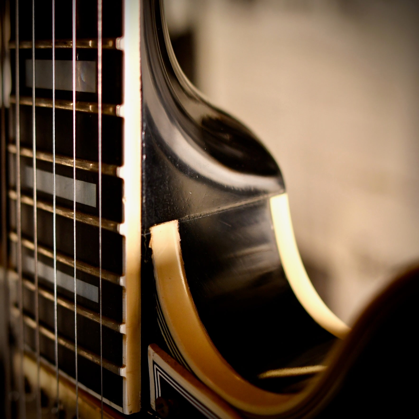 Gibson Lucille B.B. King Signature Black 1992