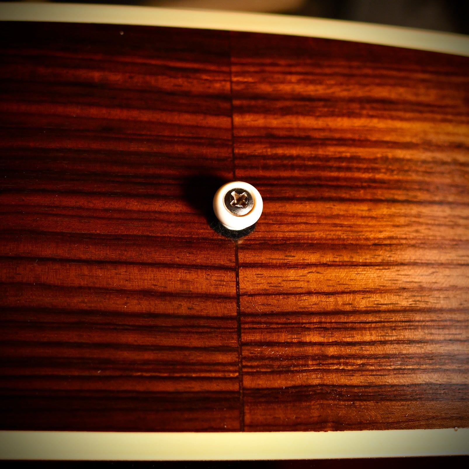 Gibson 1942 RI Banner Southern Jumbo LEFT-HANDED Sunburst 2025