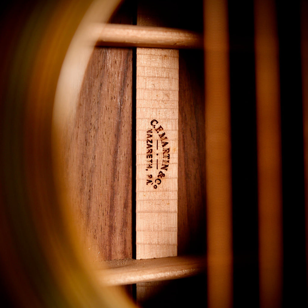 Martin 000-28 Standard Reimagined Natural 2022