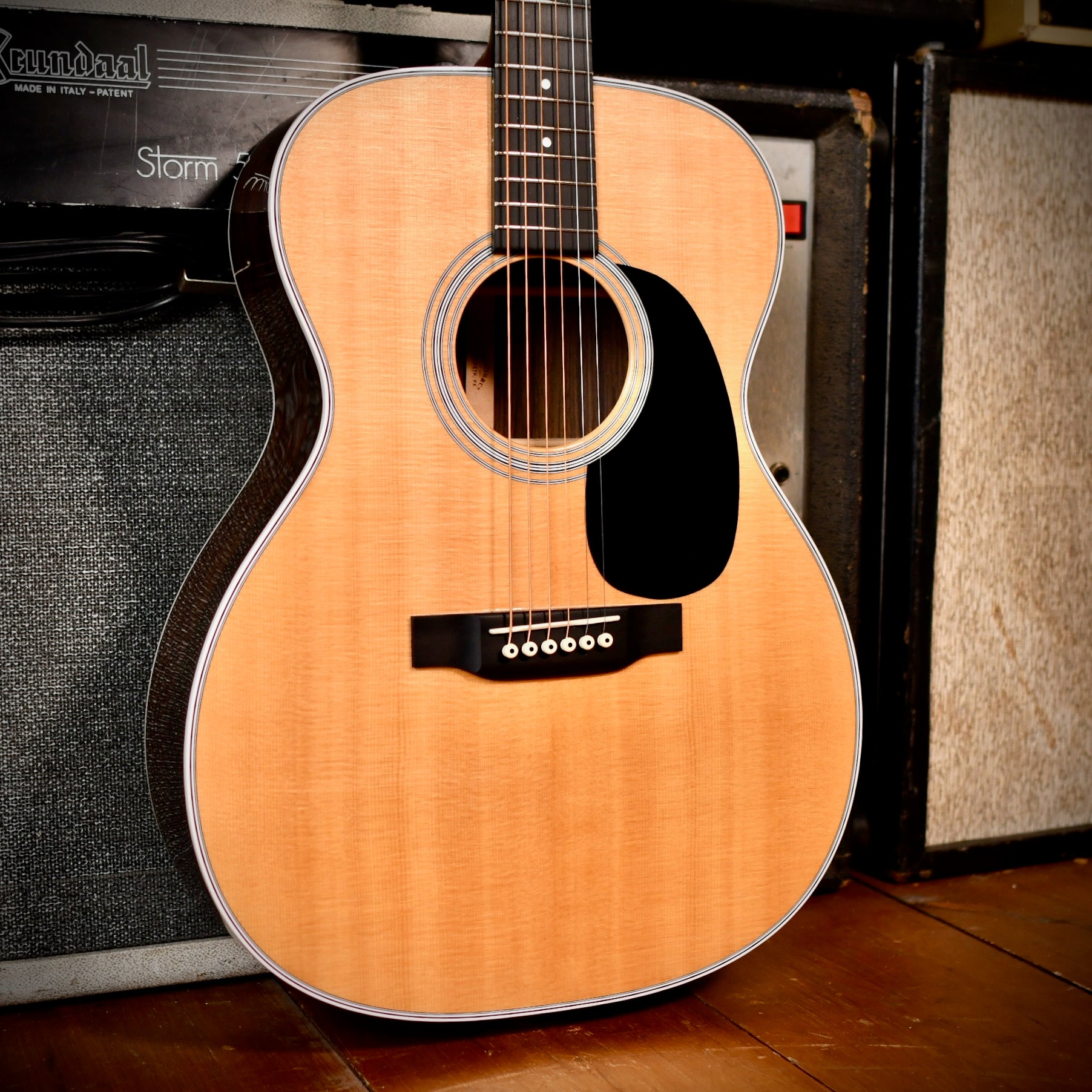 Martin 000-28 Standard Natural 2017