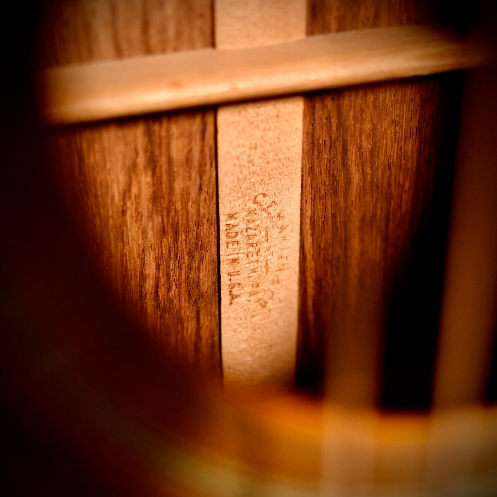 Martin OM-28 CUSTOM Natural 1990