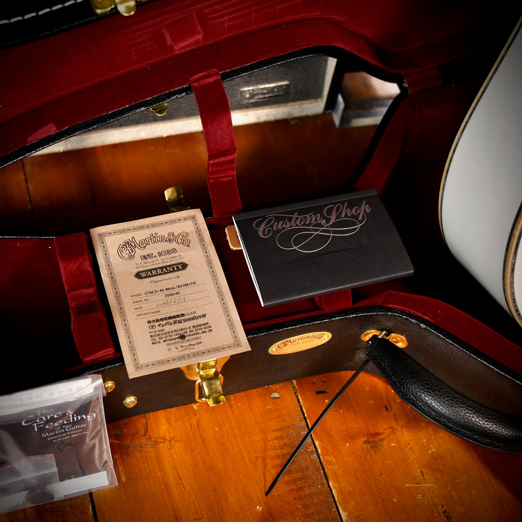 Martin D-45 Custom Shop White 2021