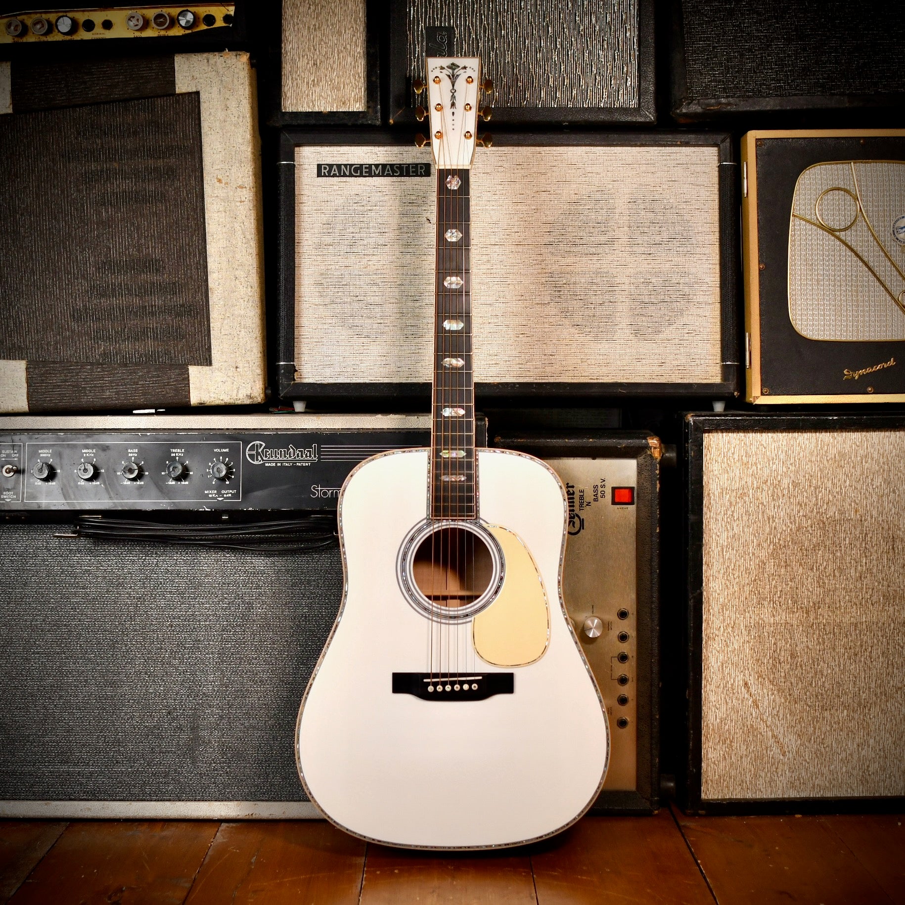 Martin D-45 Custom Shop White 2021