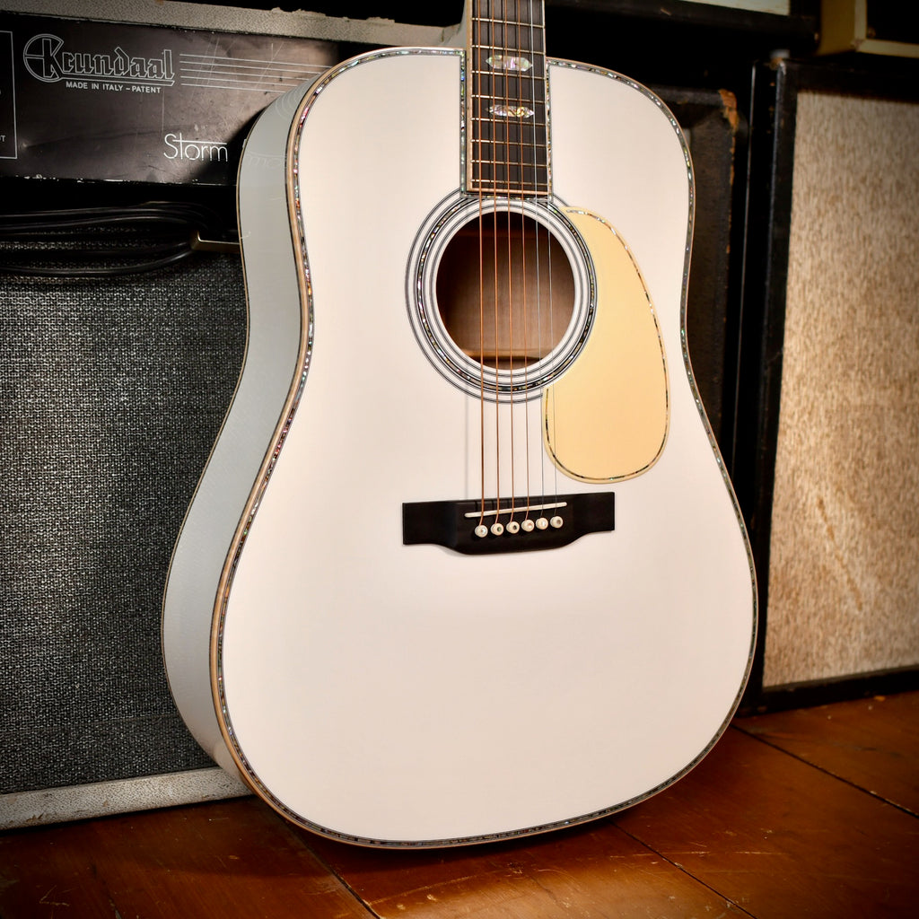 Martin D-45 Custom Shop White 2021