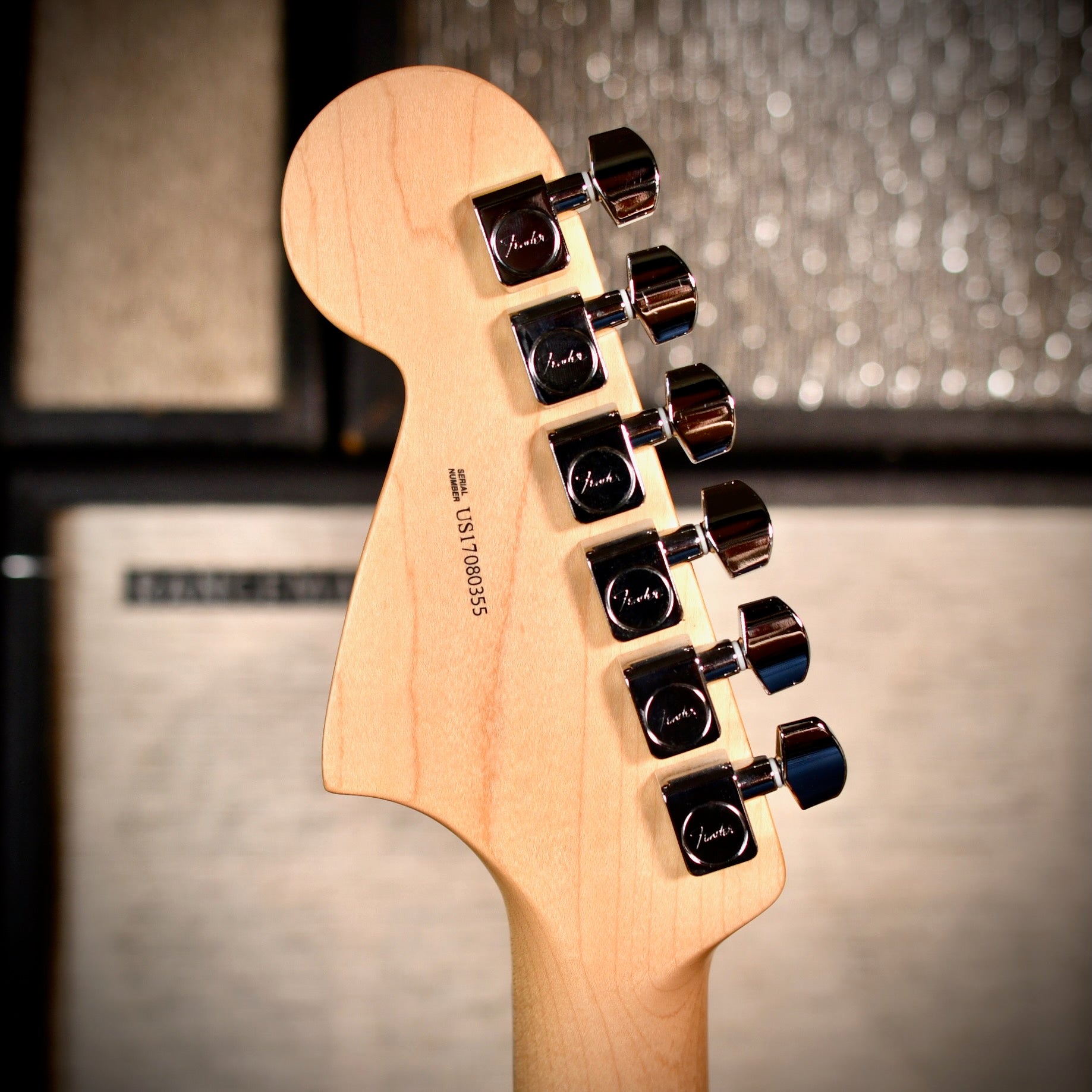 Fender Jaguar American Professional Candy Apple Red 2017