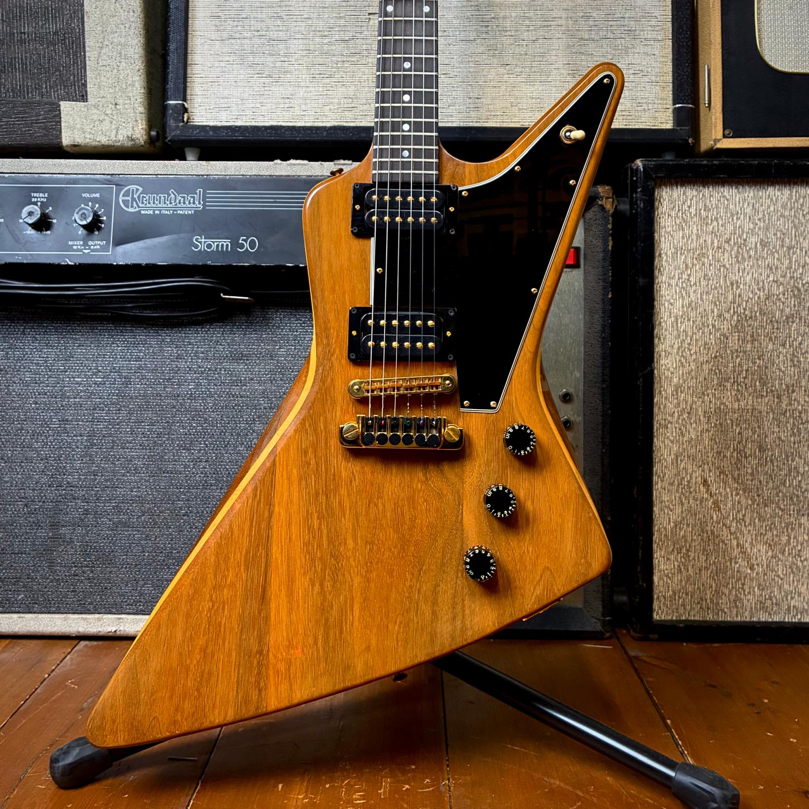 Gibson E2 Explorer Walnut 1979