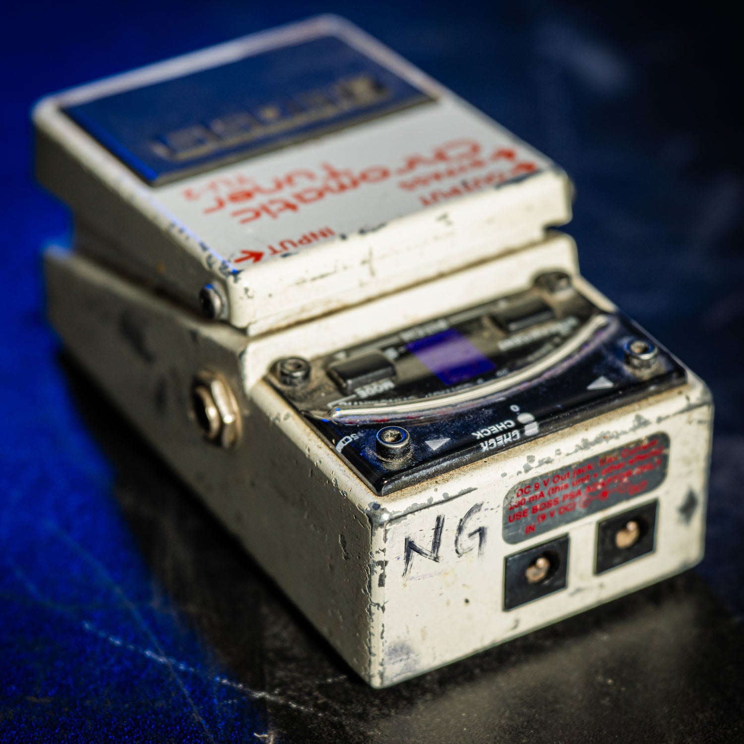Boss TU2 Tuner Ex Noel Gallagher Oasis White 1990