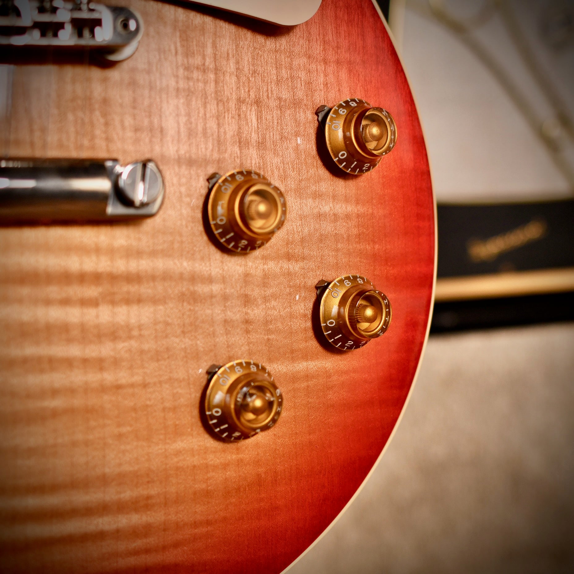 Gibson Les Paul Standard Heritage Cherry Sunburst 2023