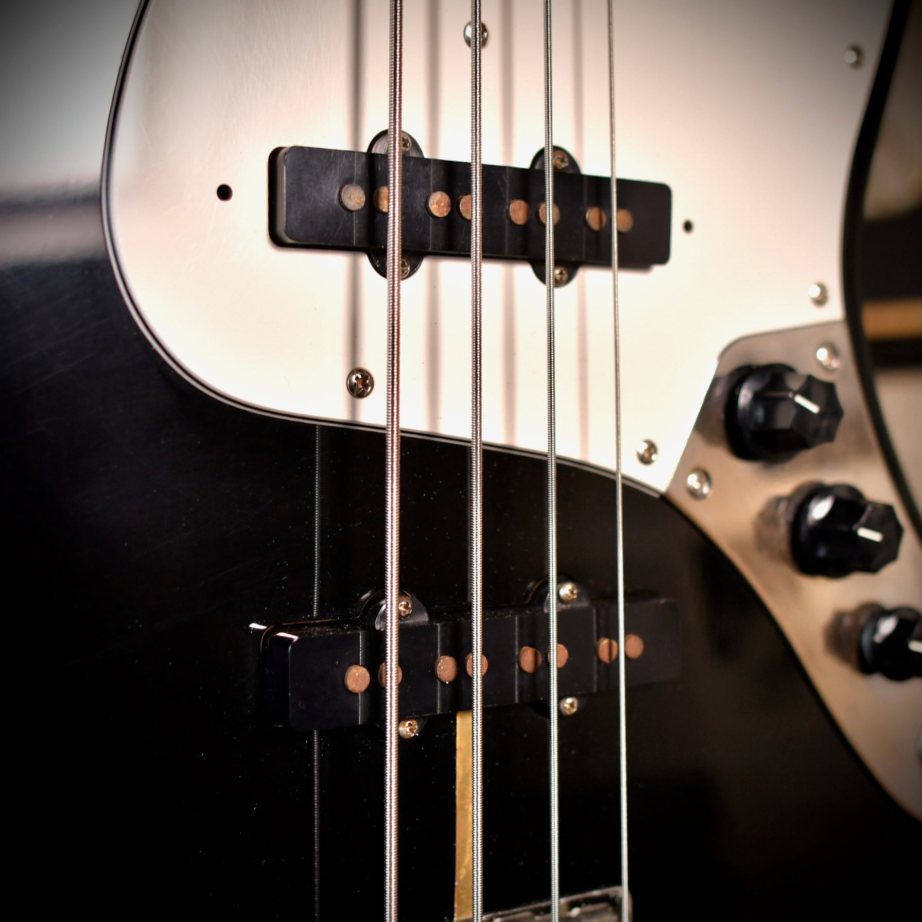 Fender MIJ Jazz Bass JB62-550 Black 1991