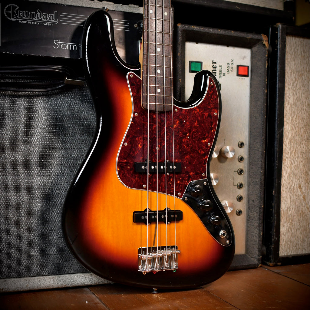 Fender MIJ Traditional 60s Jazz Bass Sunburst 2022