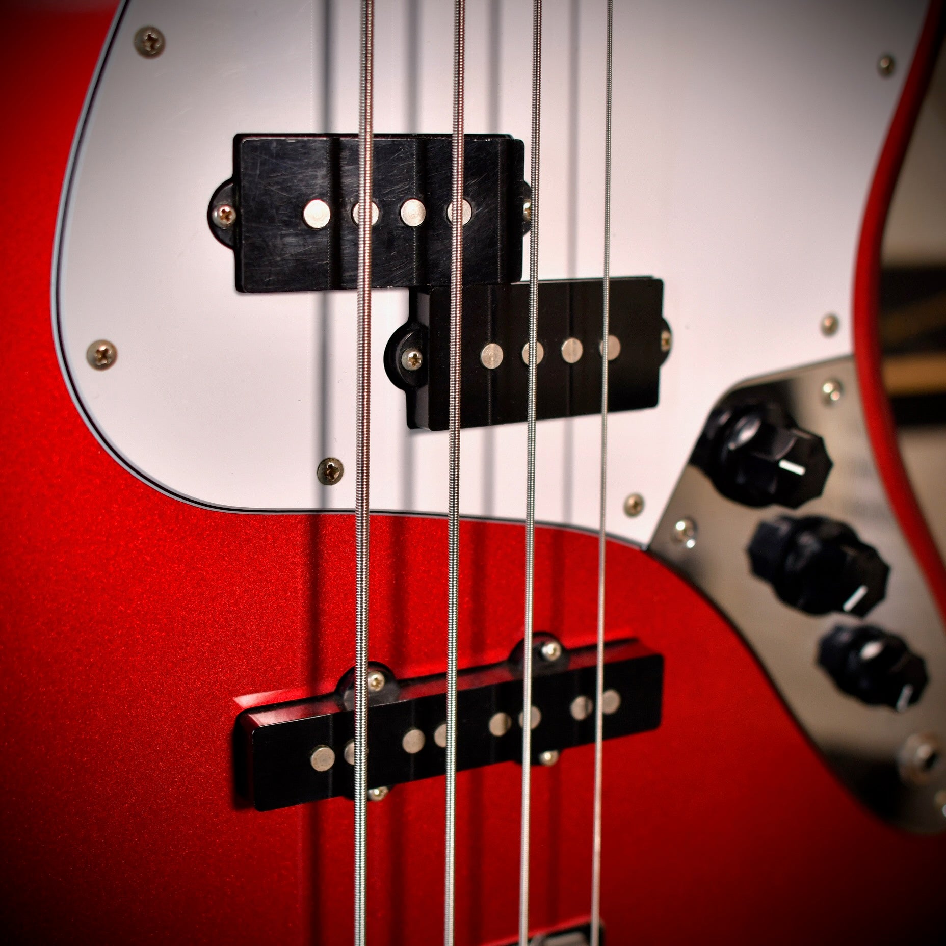 Fender MIJ JB-STD/PJ Jazz/Precision Hybrid Bass Candy Apple Red 2007