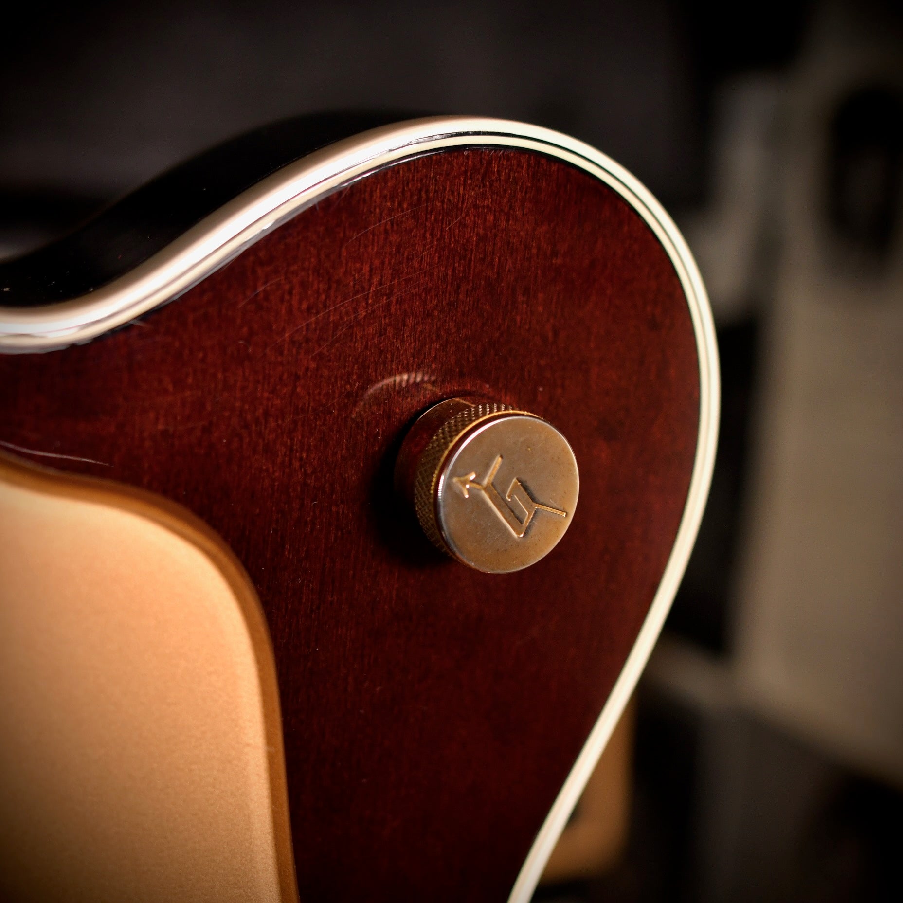Gretsch 6122-22 Country Classic II Walnut 1995