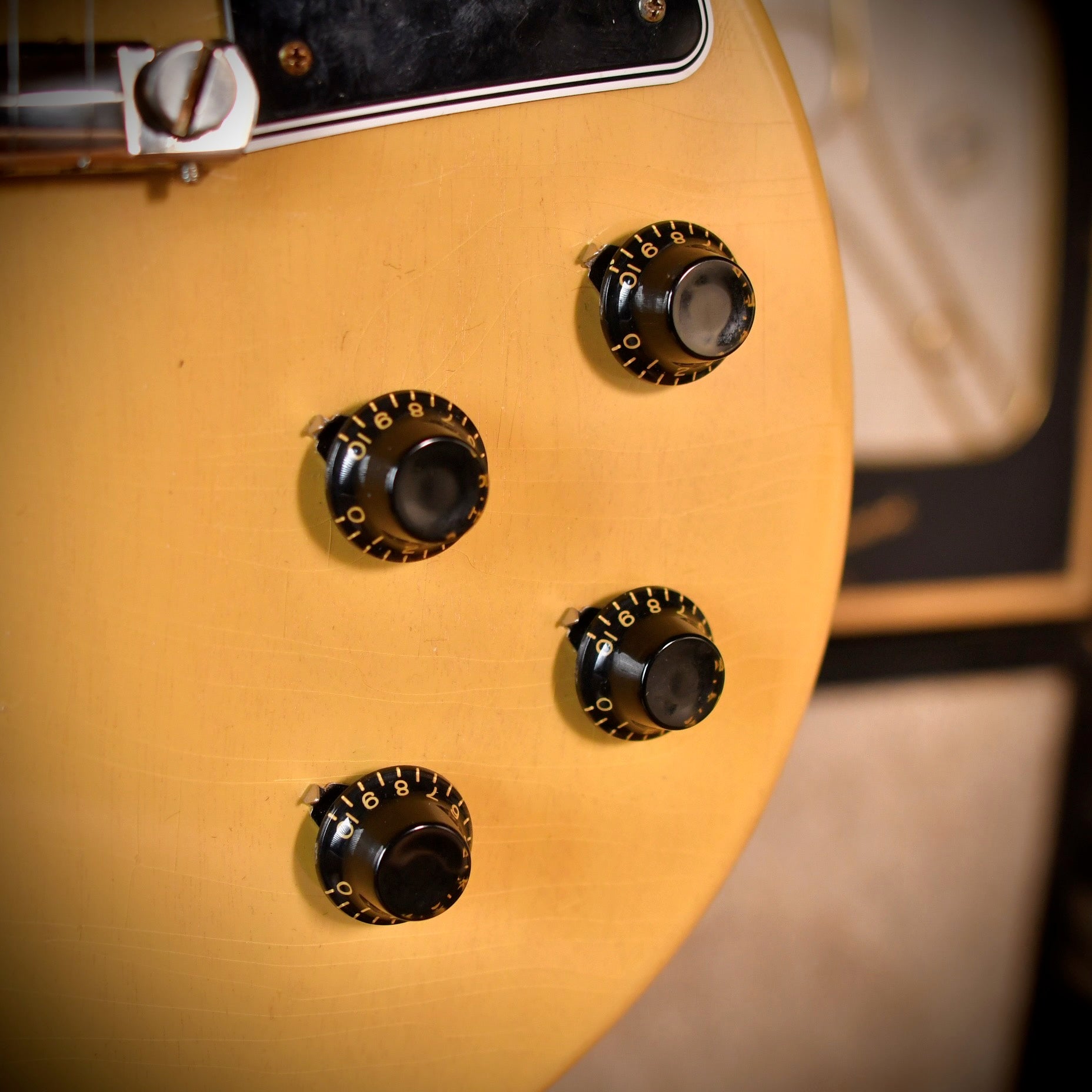 Gibson Les Paul Special '57 Murphy Lab Ultra Light Aged TV Yellow 2023
