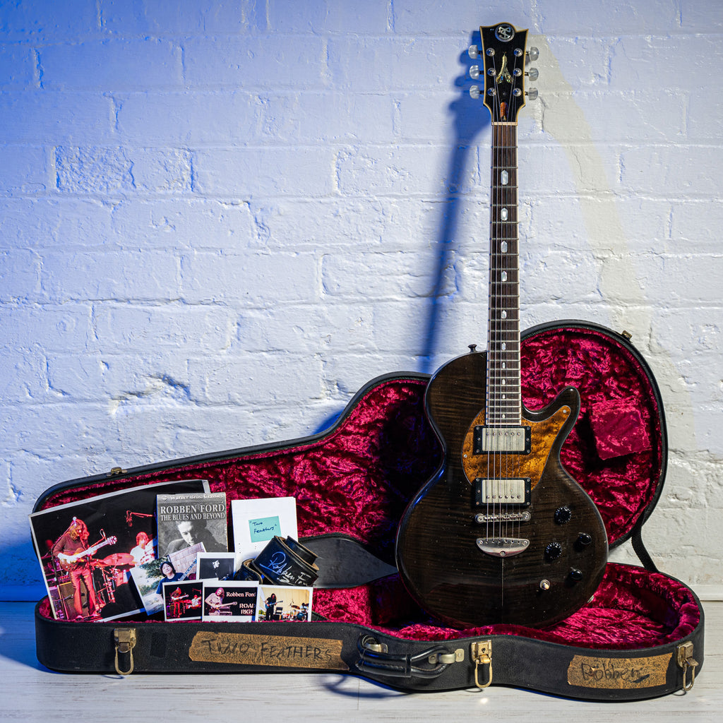 Taku Sakasta Twin Feathers Guitar Ex ROBBEN FORD Black 1988