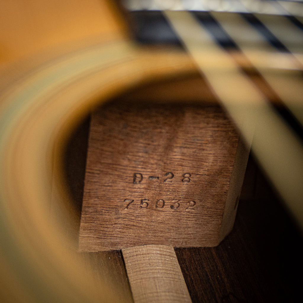 Martin D28 "PRE-WAR" Dreadnought with Herringbone binding Natural 1940