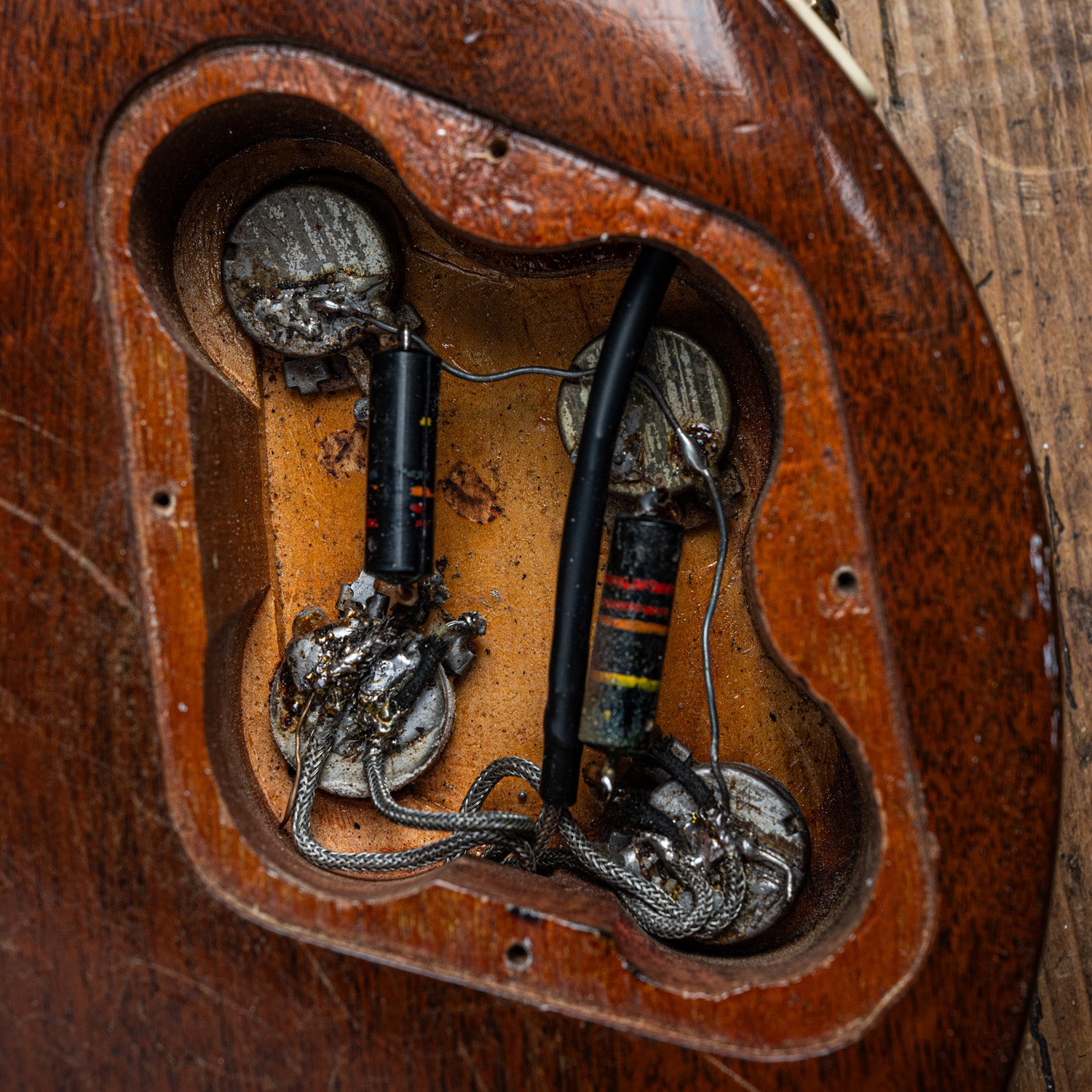 Gibson Les Paul Standard Featured on the Front on the Tony Bacon Les Paul Book Gold Top 1957