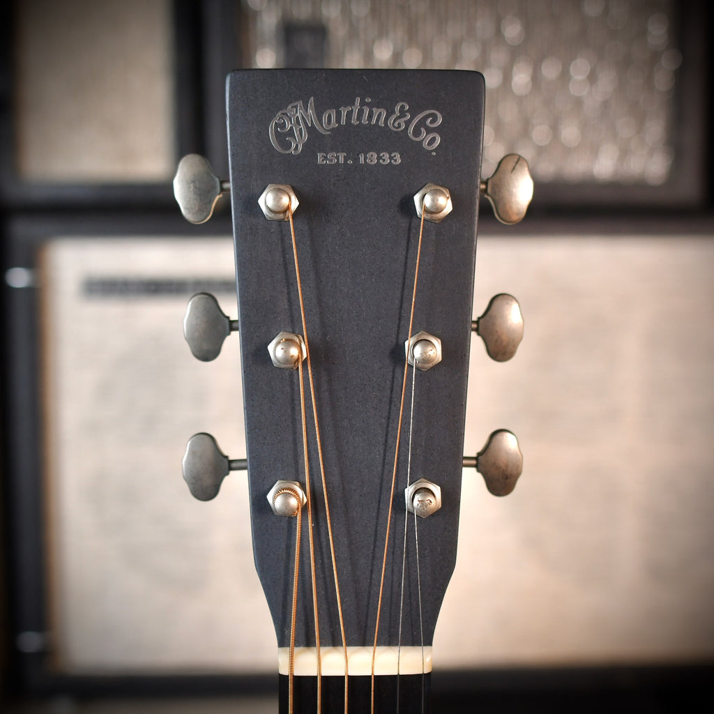 Martin Custom Shop Style 17 000 "Blue Boy" Satin Sonic Blue 2016
