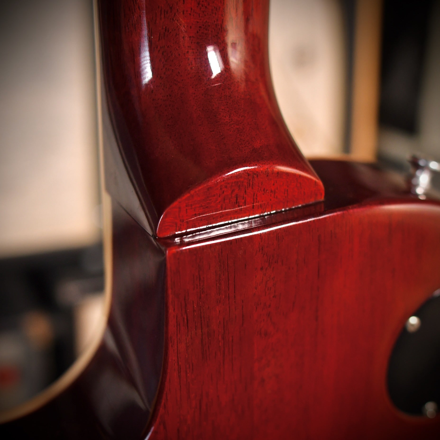 Gibson Les Paul Traditional Plus Sunburst 2012