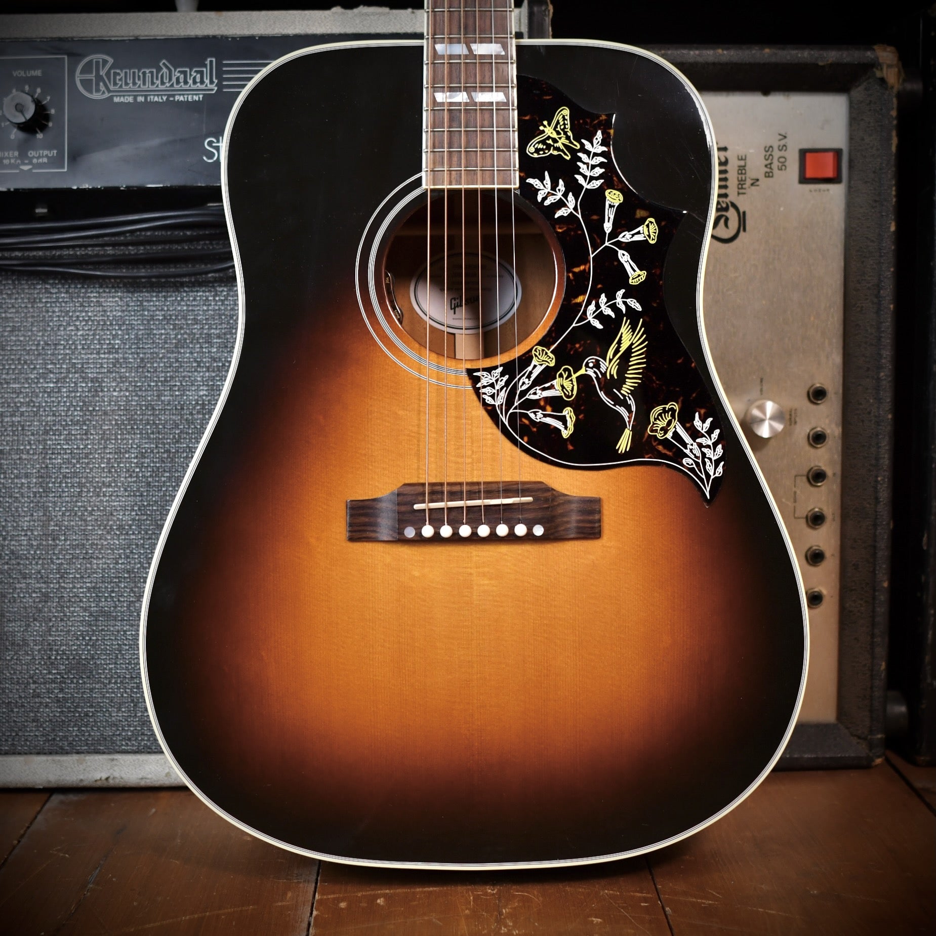 Gibson Hummingbird Standard Vintage Sunburst 2025 – Hanks