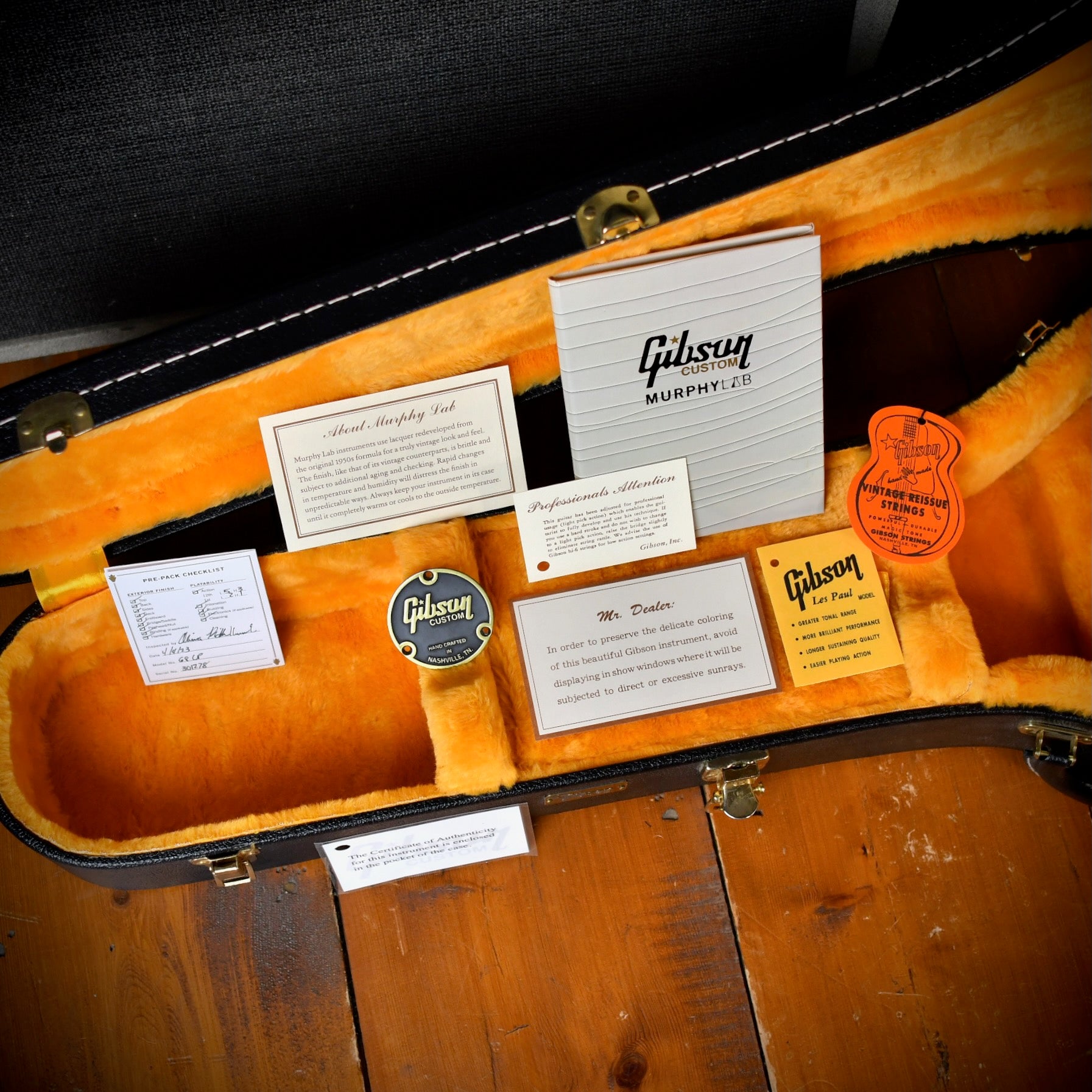 Gibson Custom Shop Les Paul Custom '68 Murphy Lab Ultra Light Aged Antique White 2023