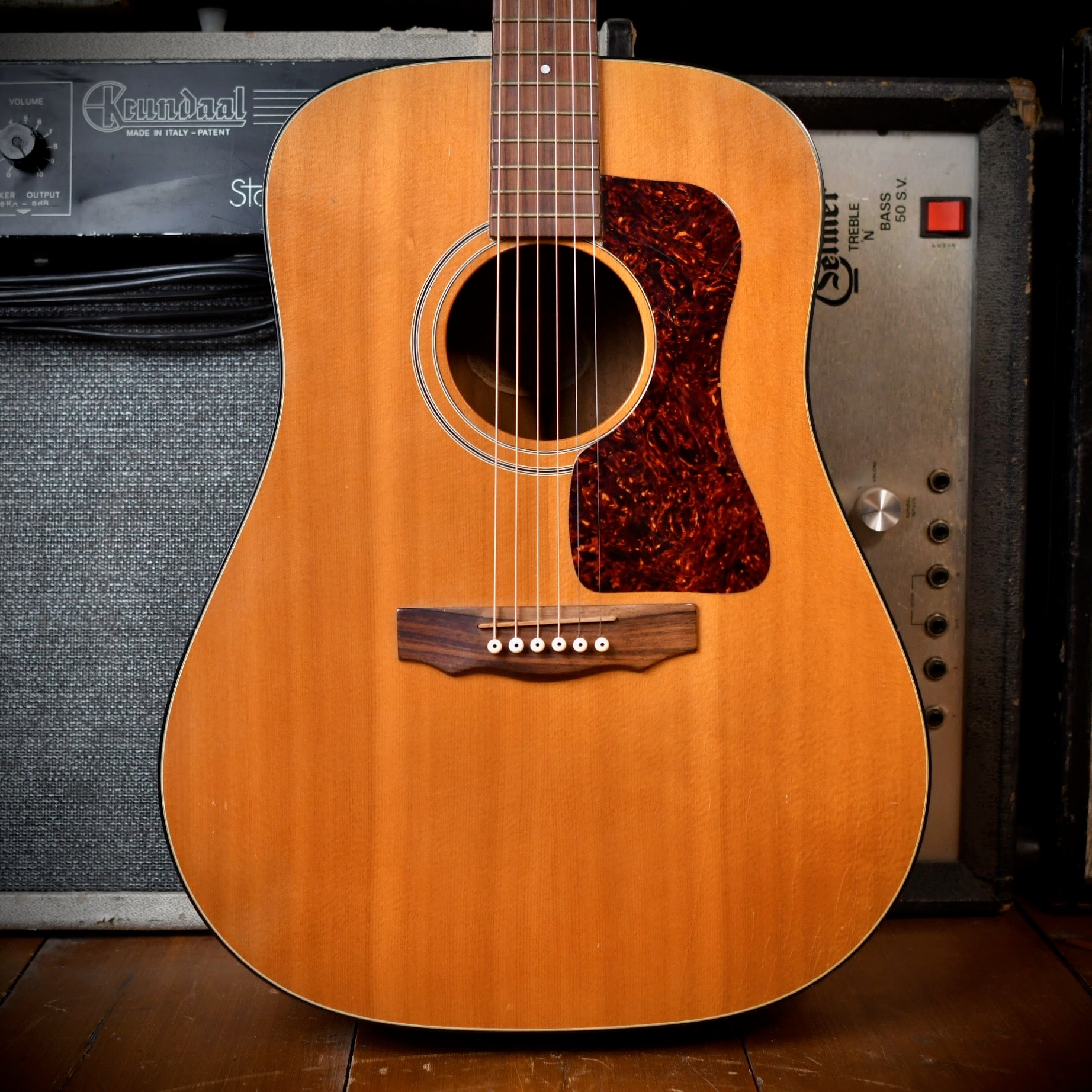 Guild D25-NT Natural 1996