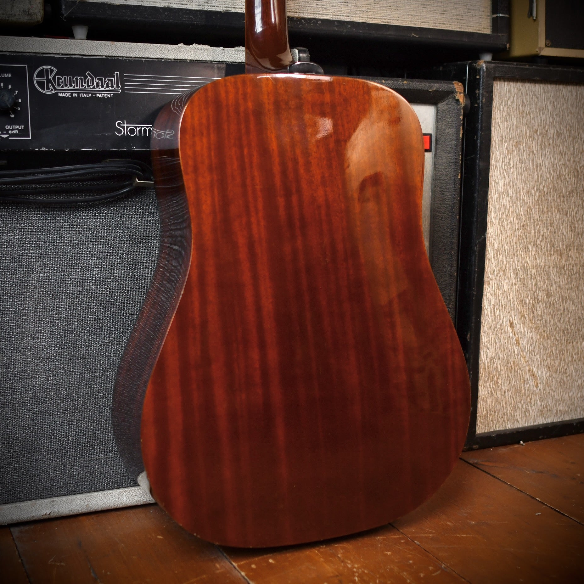Guild D25-NT Natural 1996