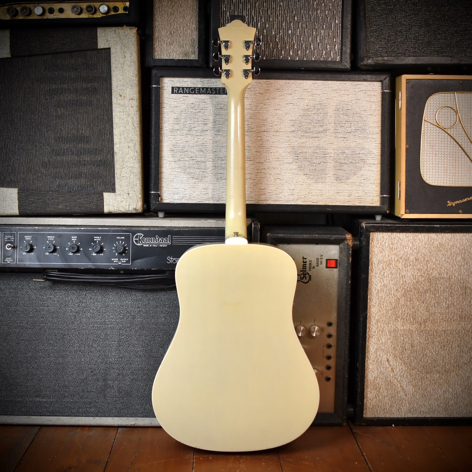 Guild D25 "Albino" White 2003