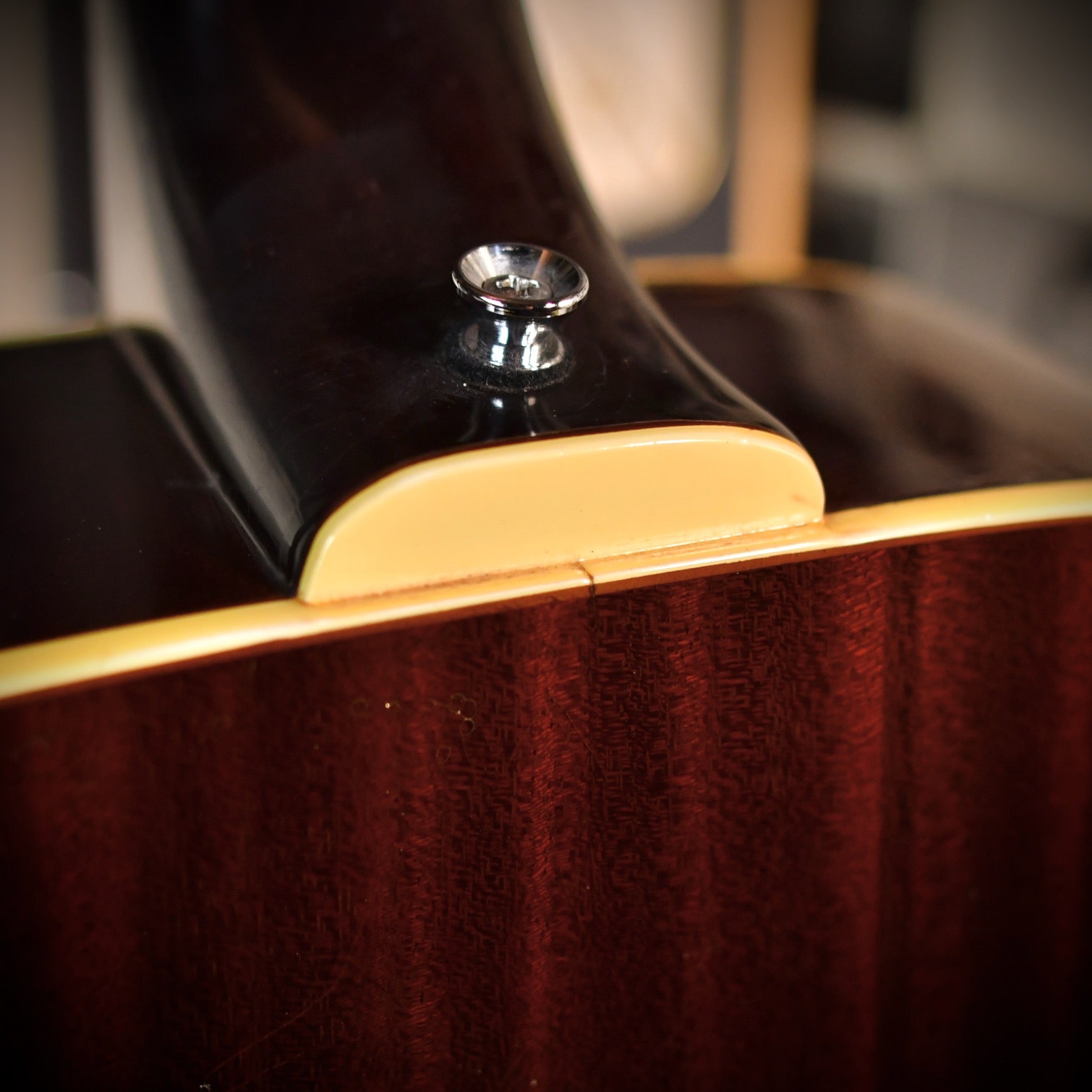 Guild D40-NT Natural 1979