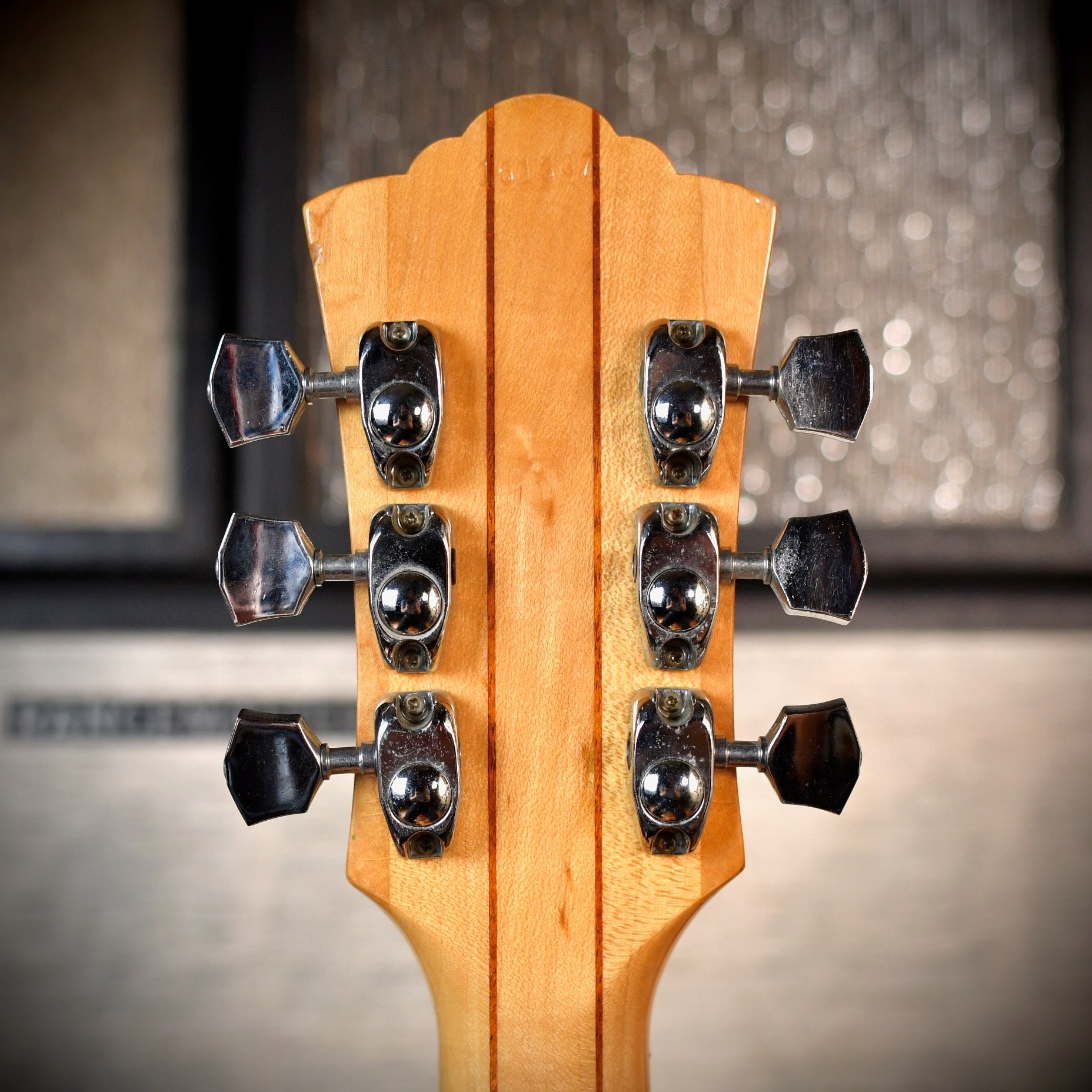 Guild G37 BLD Natural Blonde 1977