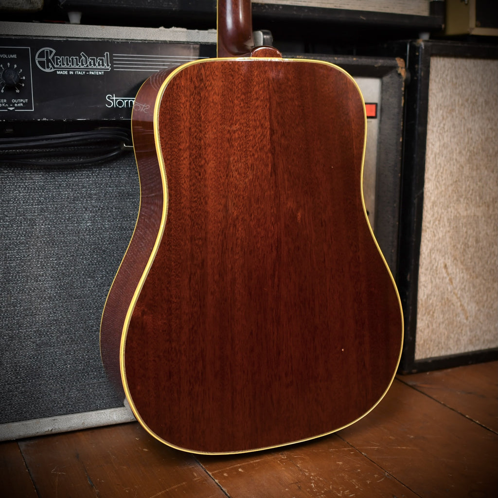 Gibson Hummingbird Cherry Sunburst 1968