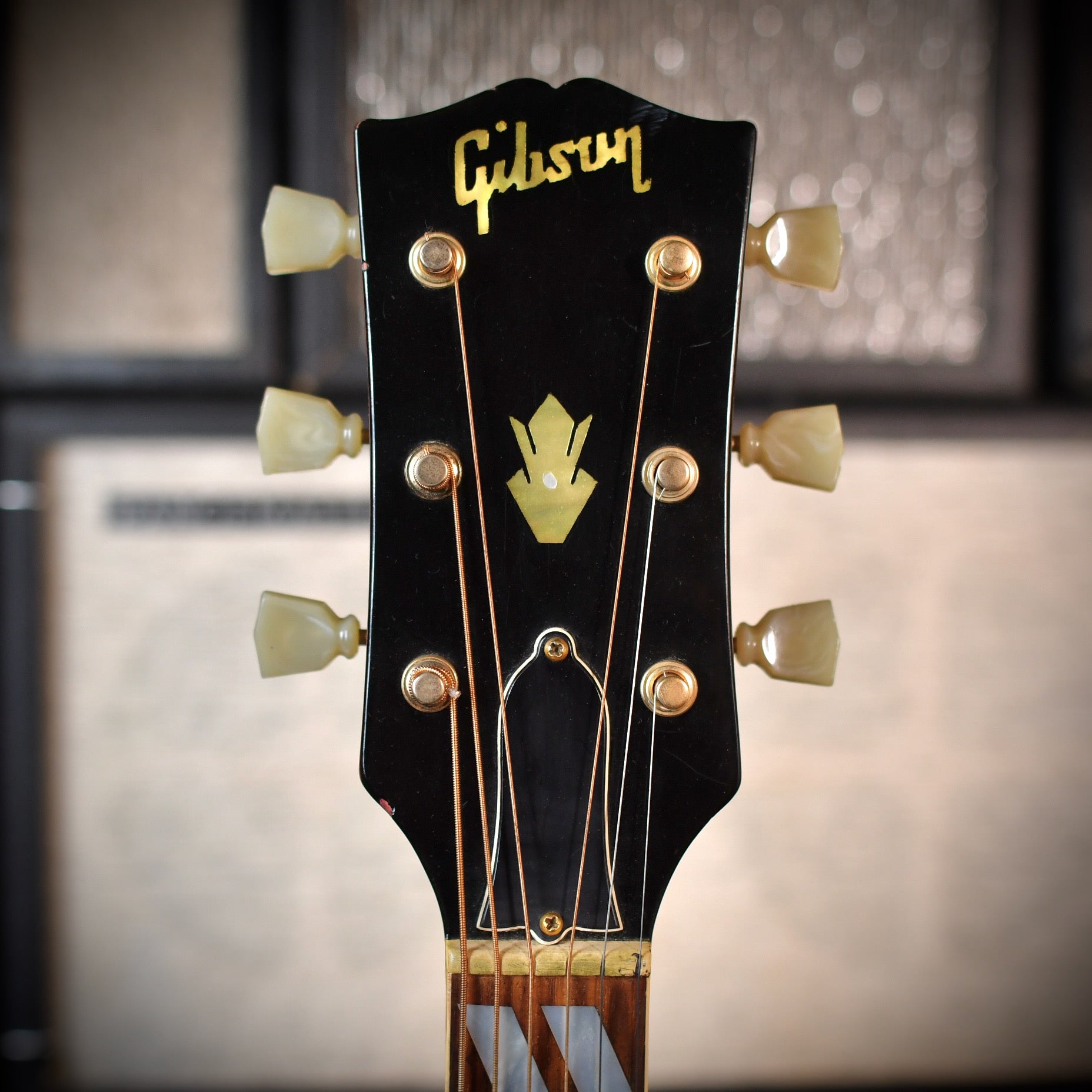 Gibson Hummingbird Cherry Sunburst 1968