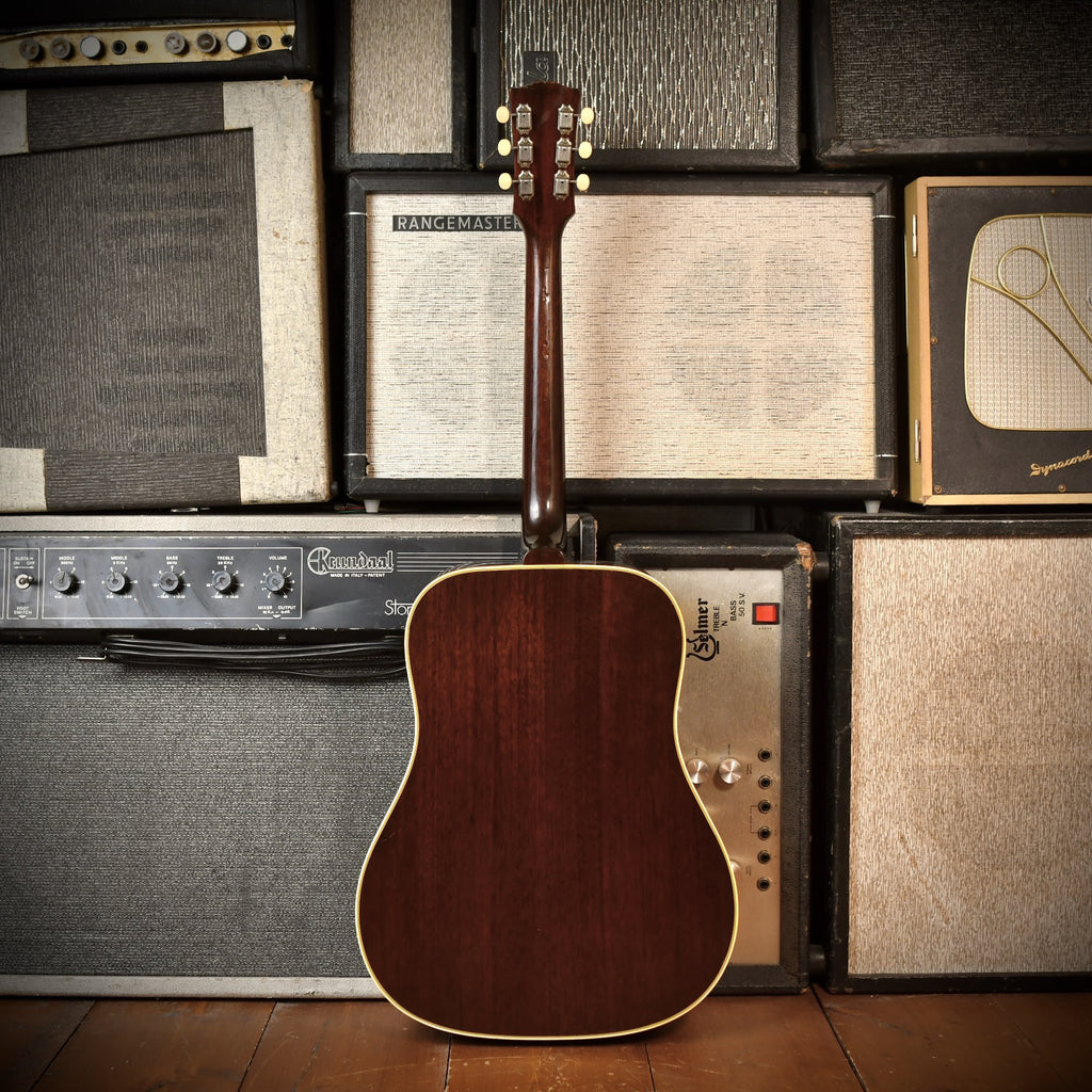 Gibson Southern Jumbo Deluxe Cherry Sunburst 1969