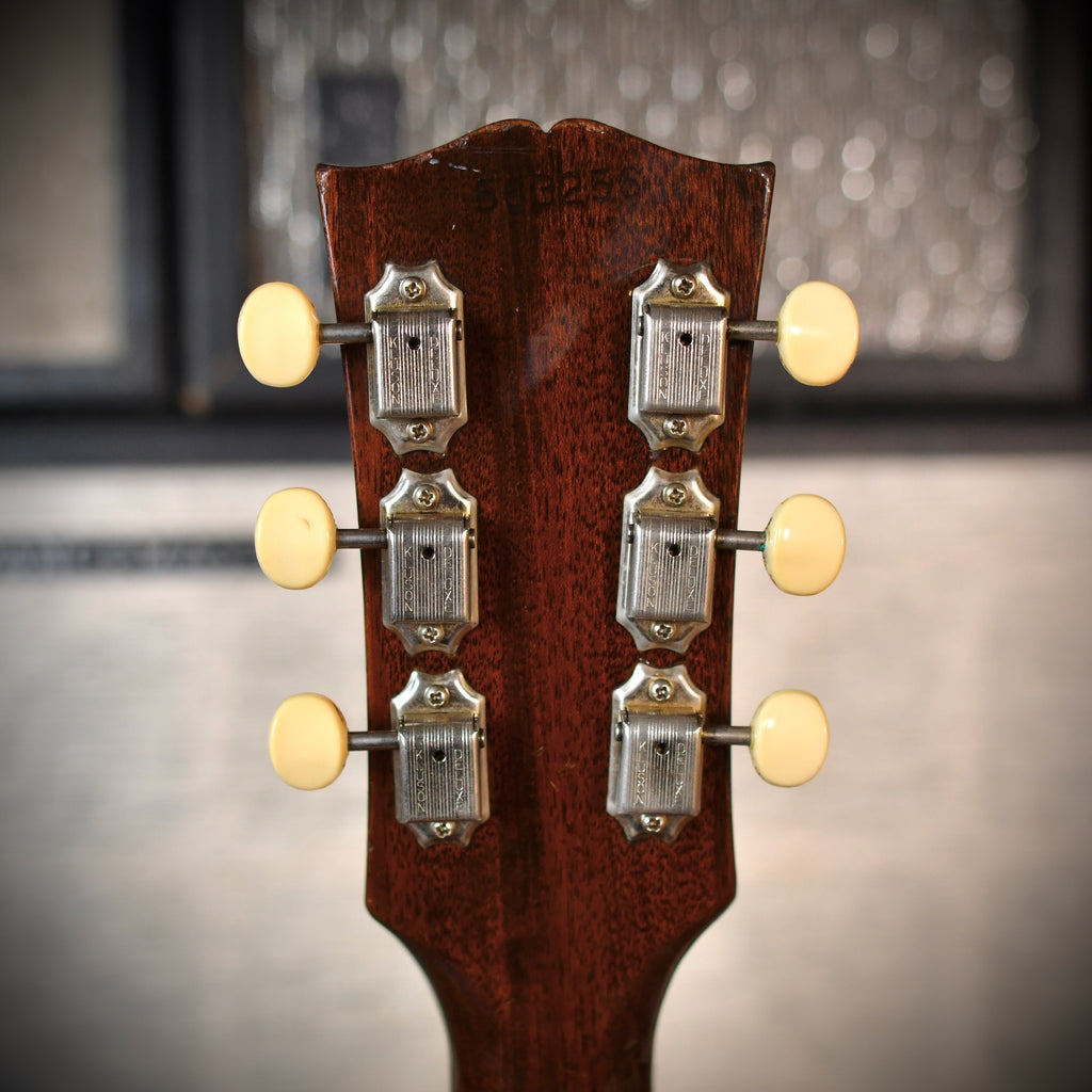 Gibson Southern Jumbo Deluxe Cherry Sunburst 1969