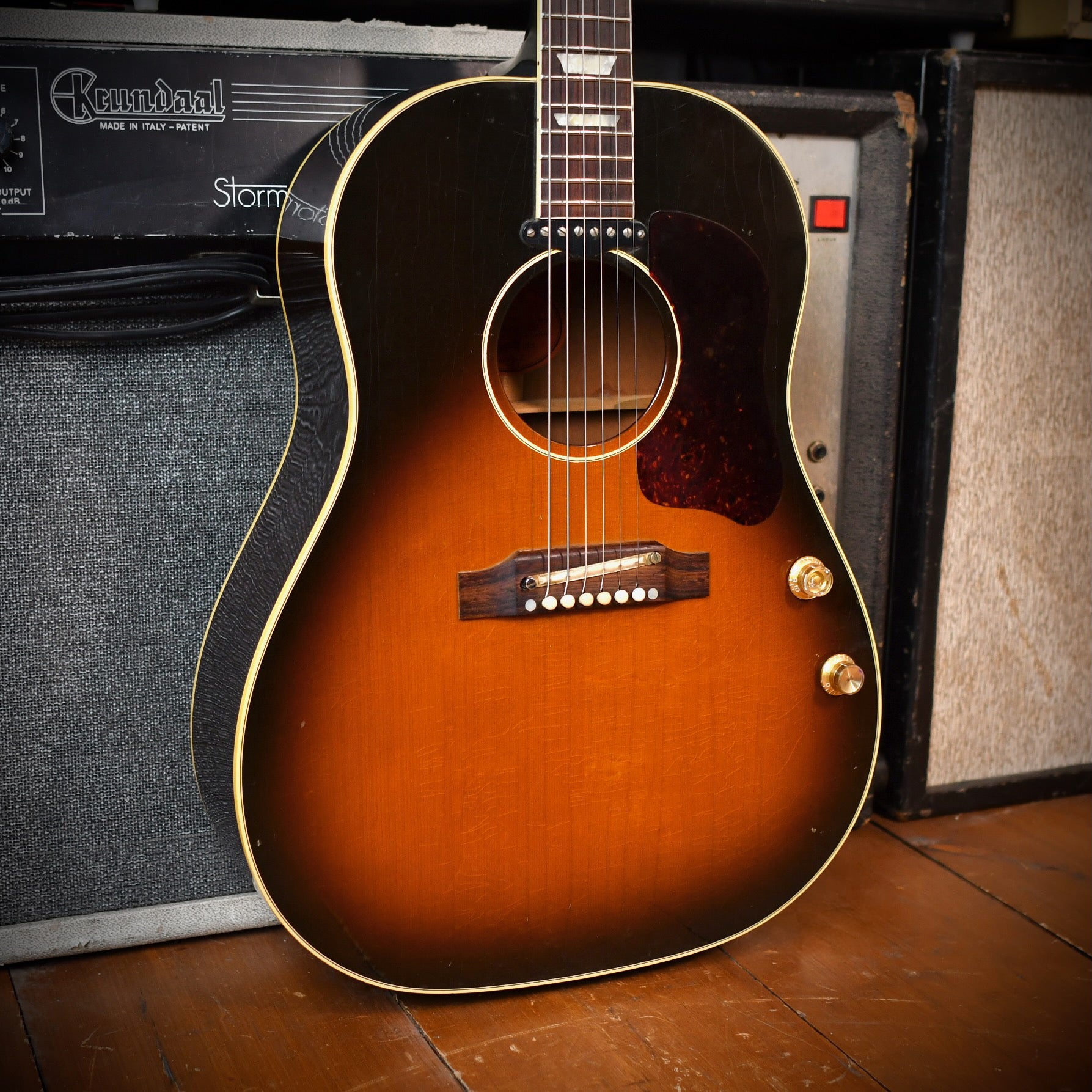 Gibson J-160E 1964 Reissue Vintage Sunburst 1997