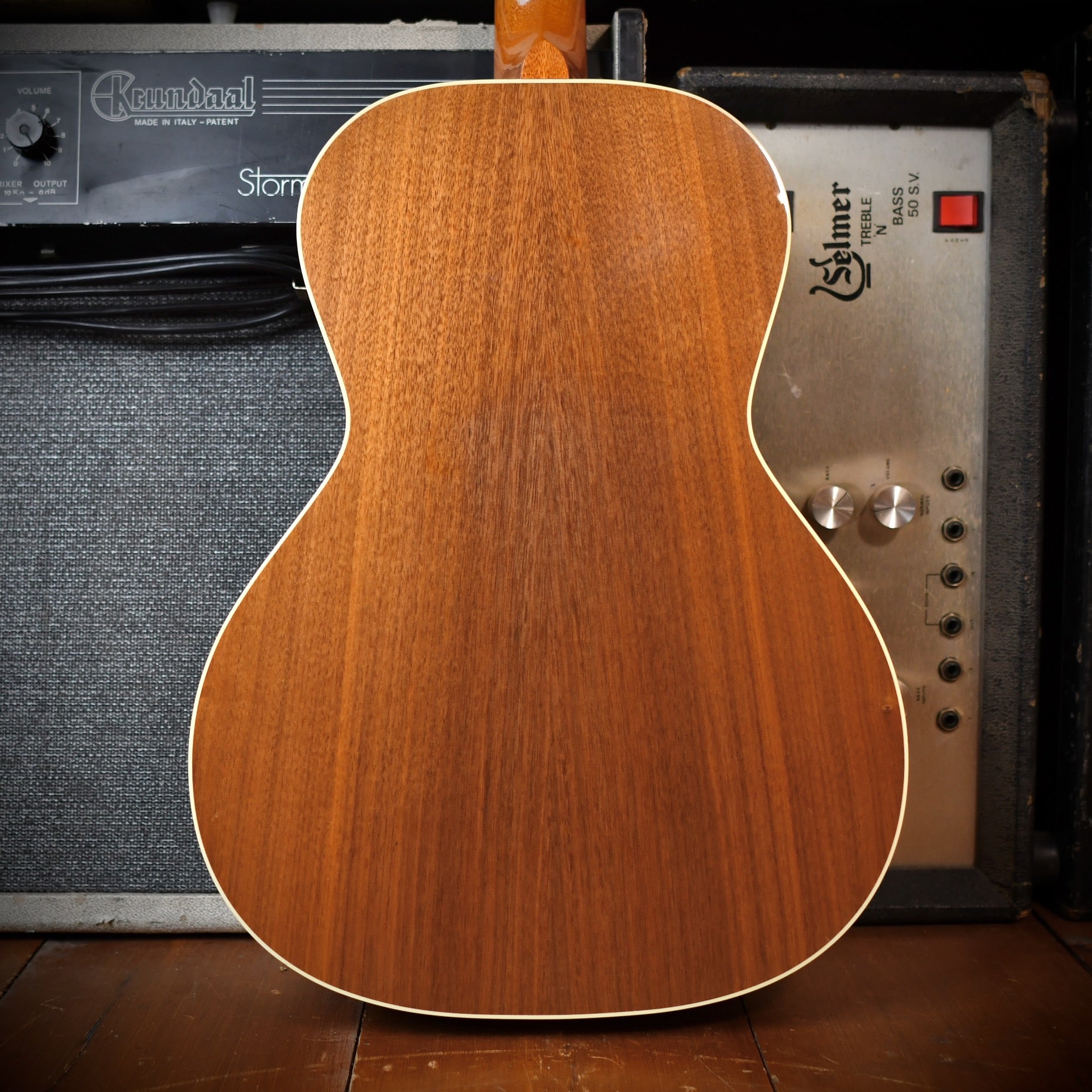 Gibson L-00 Studio Walnut LEFT-HANDED Natural 2022