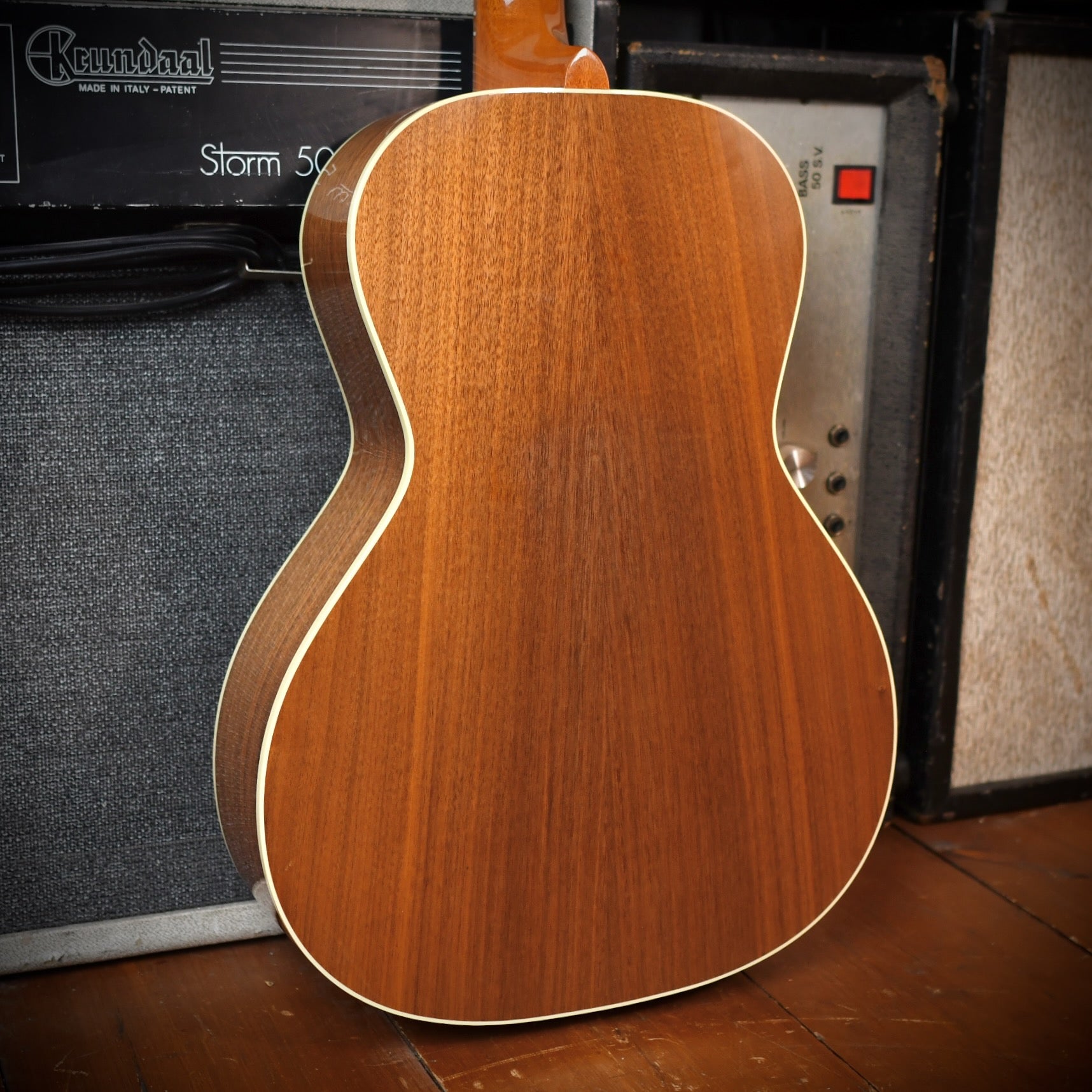 Gibson L-00 Studio Walnut LEFT-HANDED Natural 2022
