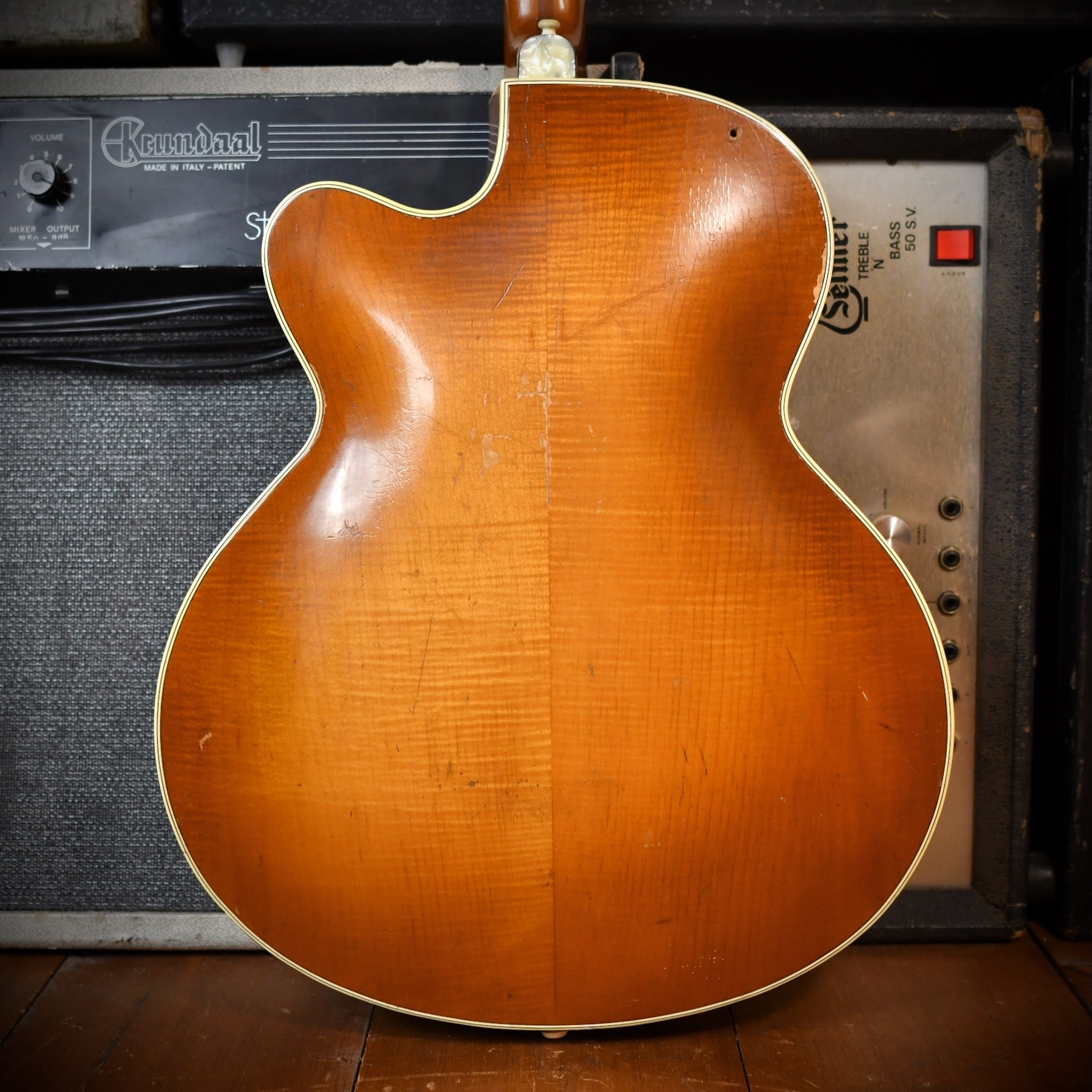 Hofner 500/5 Hollow-Body Bass Stuart Sutcliffe Style Brunette 1959