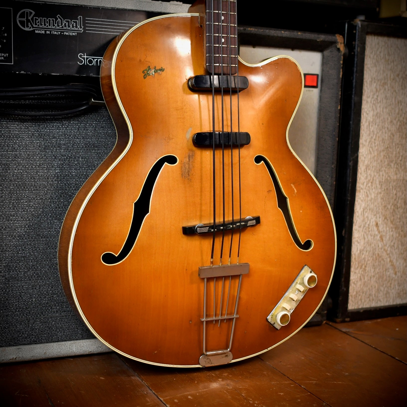 Hofner 500/5 Hollow-Body Bass Stuart Sutcliffe Style Brunette 1959