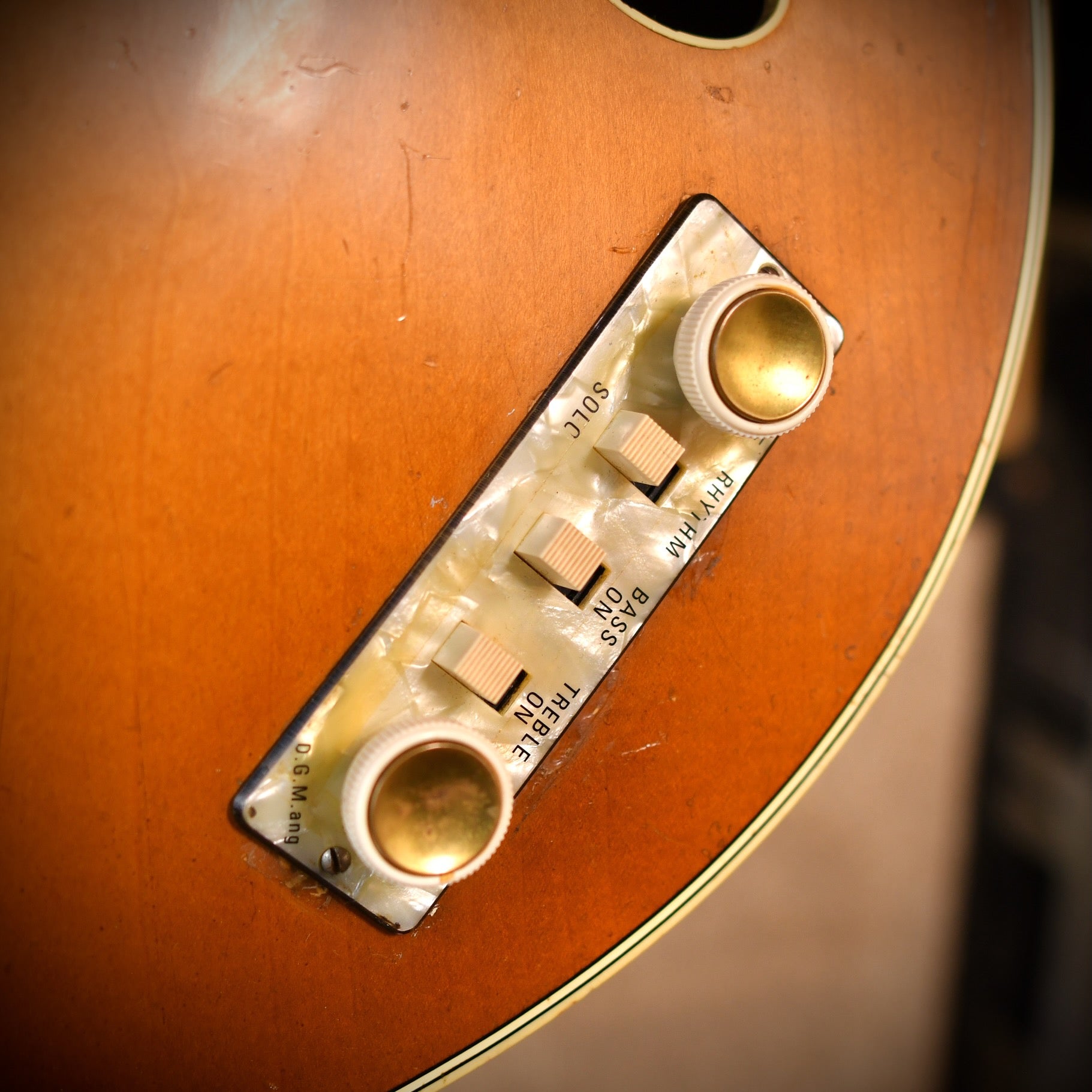 Hofner 500/5 Hollow-Body Bass Stuart Sutcliffe Style Brunette 1959