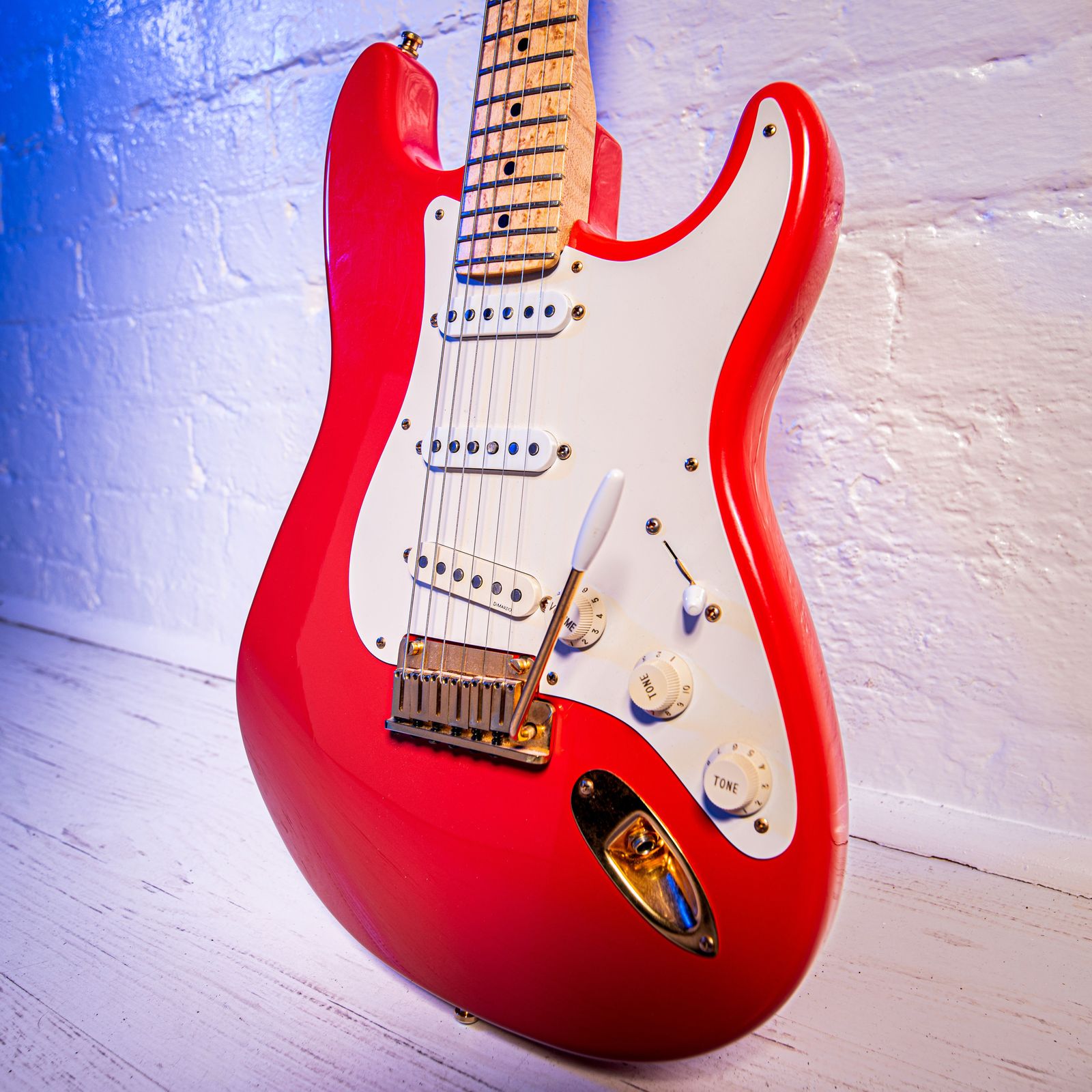 Fender Custom Shop Hank Marvin Stratocaster Serial No 002 Fiesta Red 1992