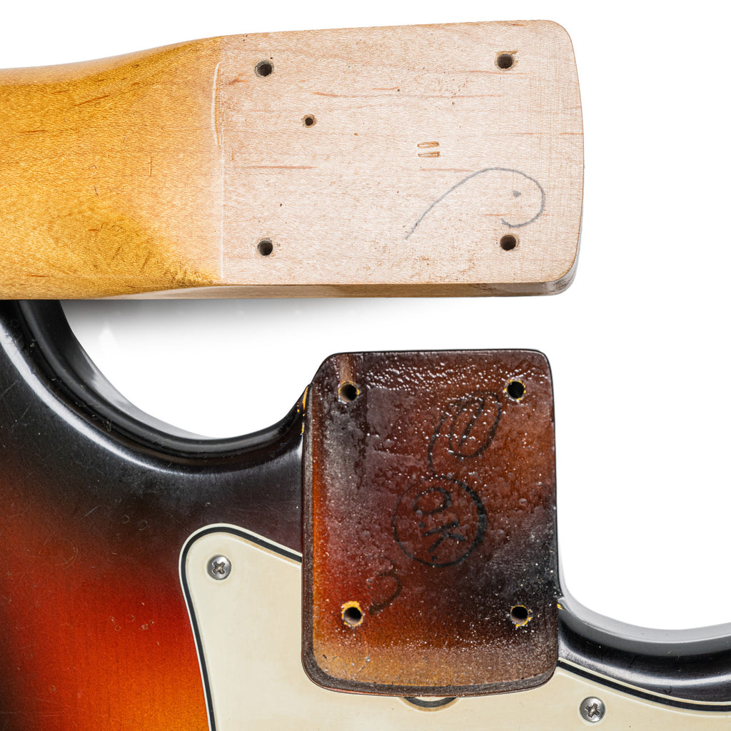 Pre-CBS 1962 3-Tone ST Model Sunburst 2000