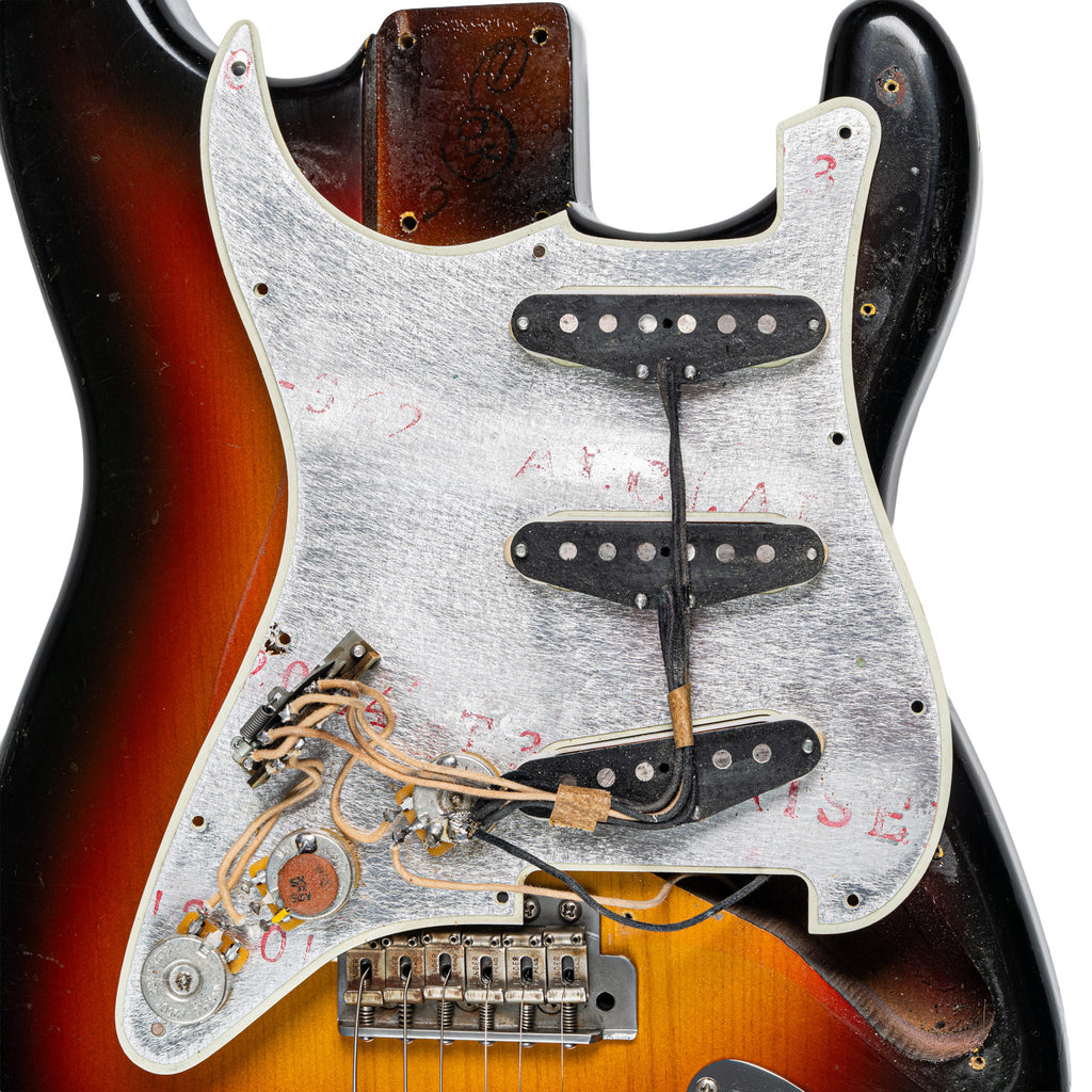 Pre-CBS 1962 3-Tone ST Model Sunburst 2000
