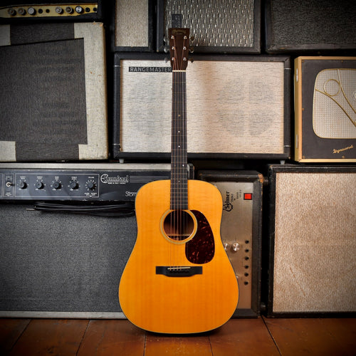 Martin D-18 Dreadnought Centennial Natural 2016