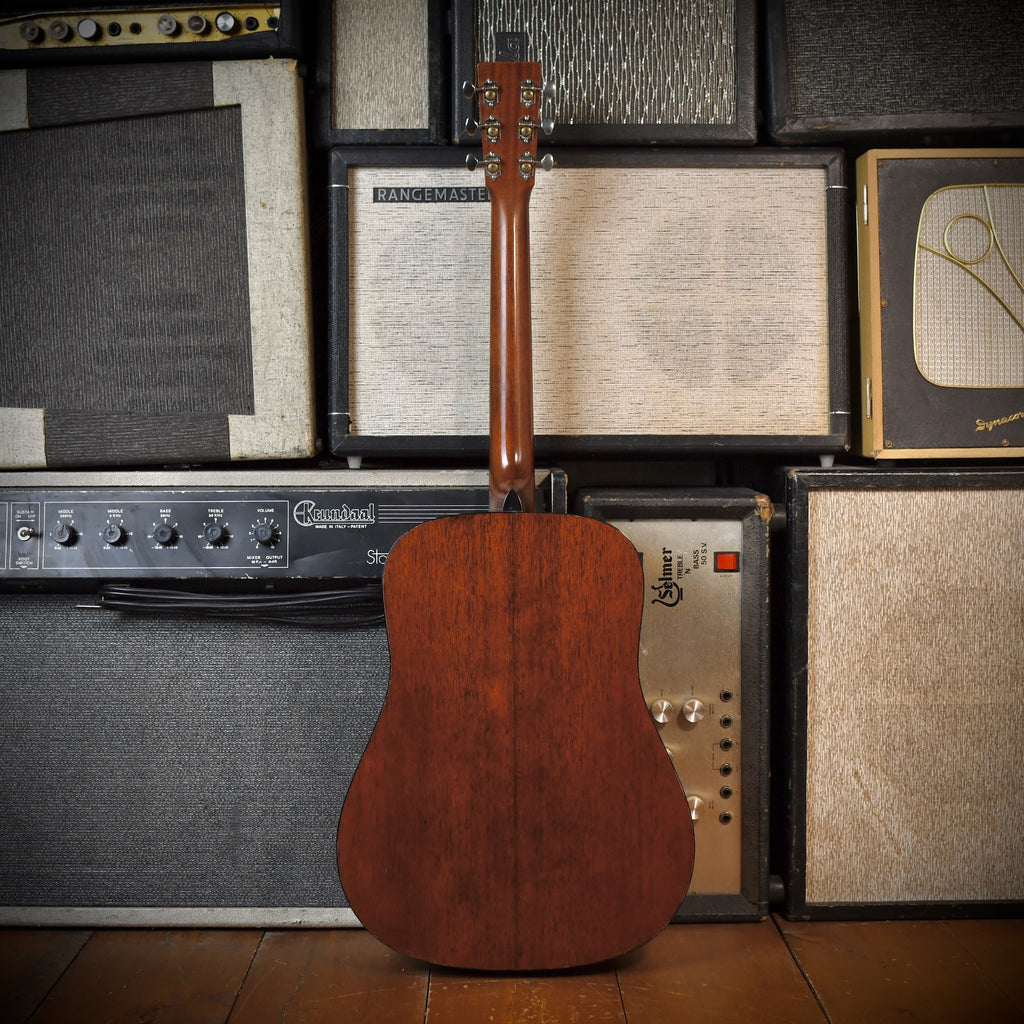 Martin D-18 Dreadnought Centennial Natural 2016