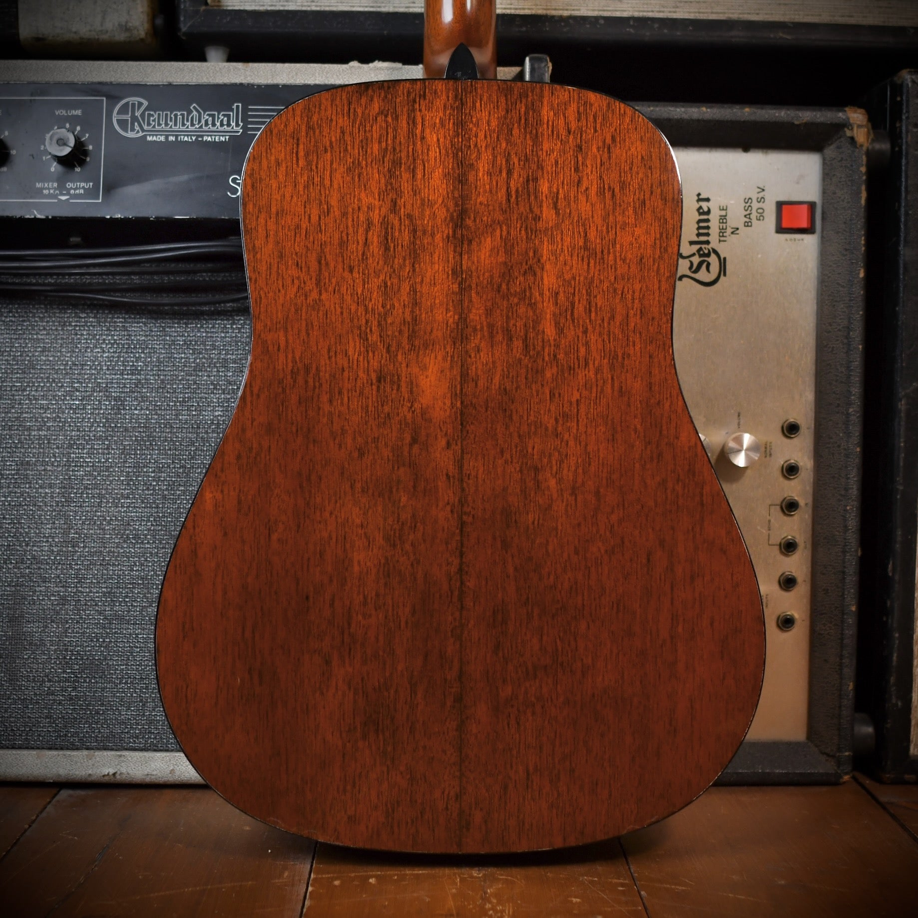 Martin D-18 Dreadnought Centennial Natural 2016